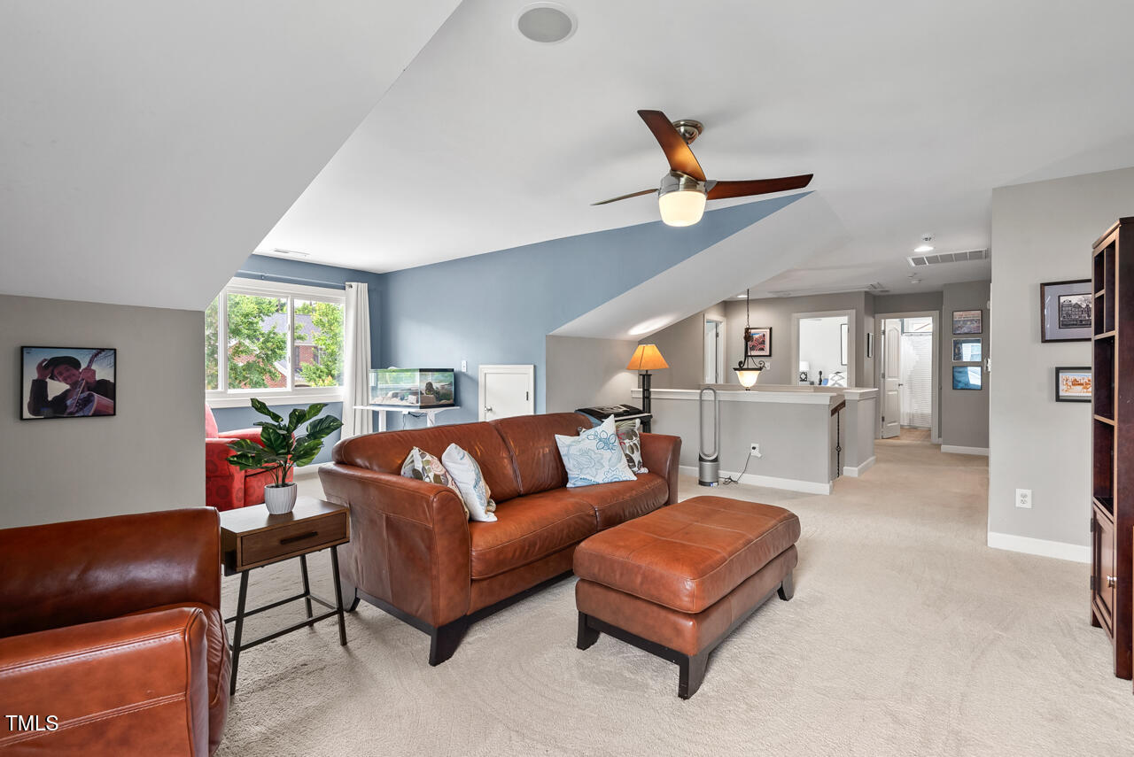 1504 Hemlock Hill Drive