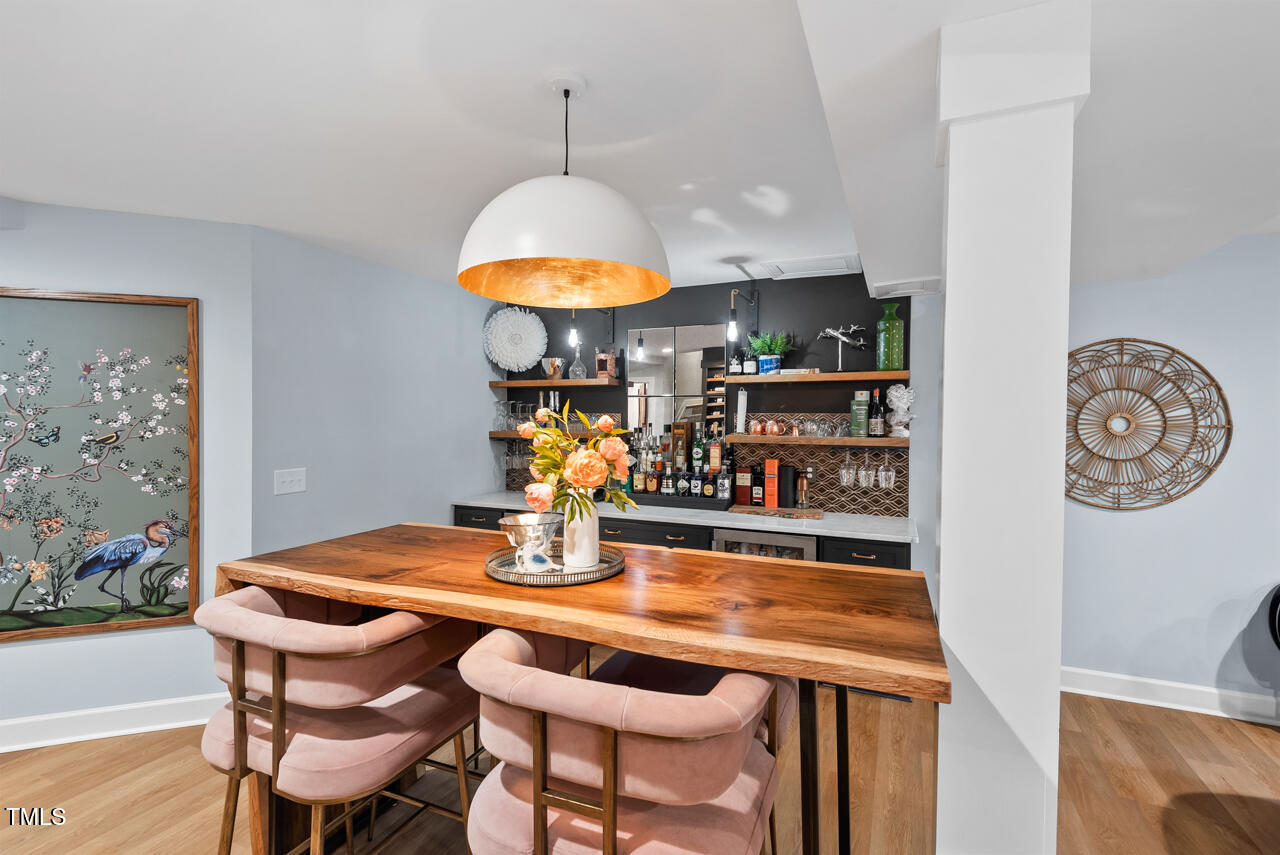 1504 Hemlock Hill Drive