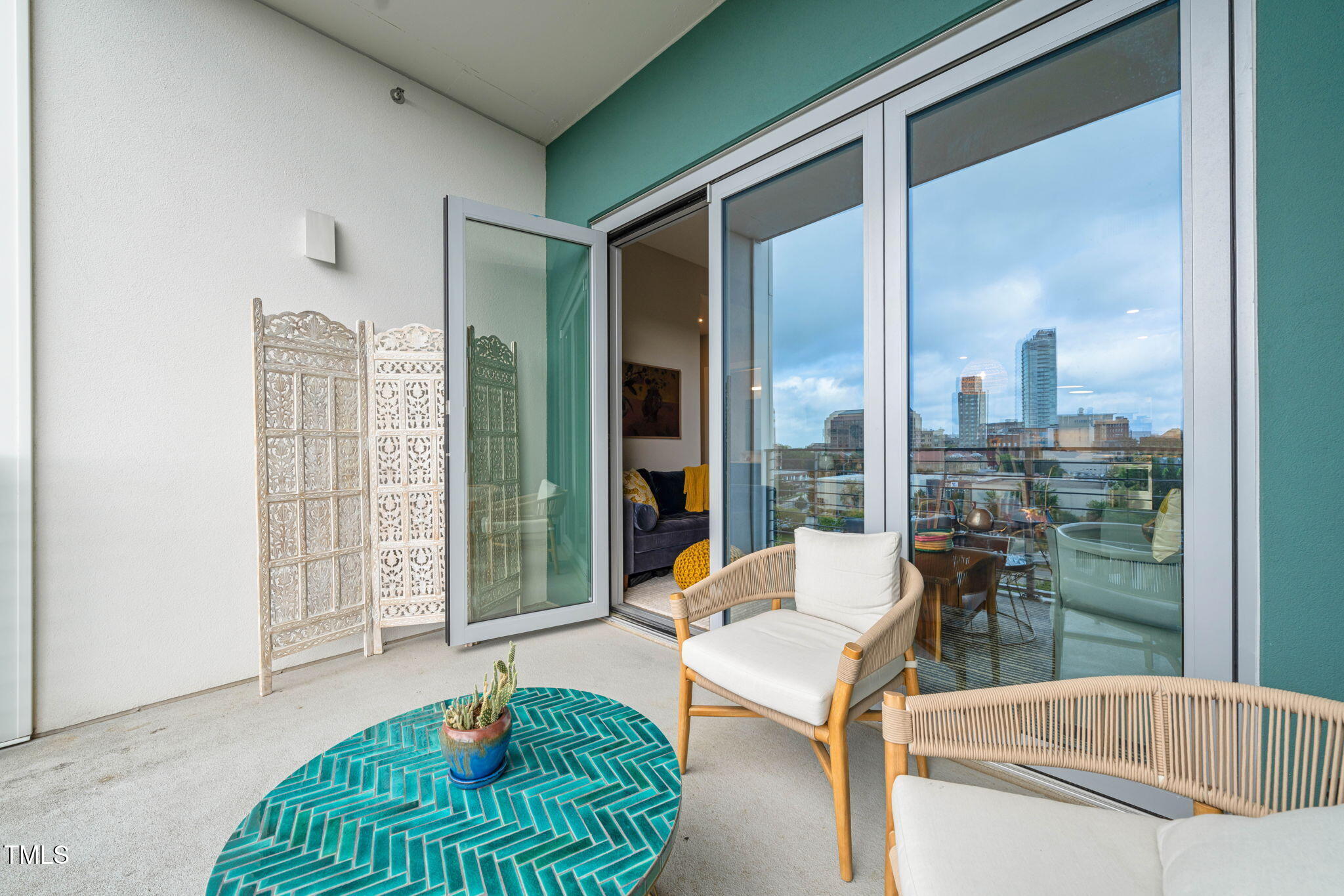 214 Hunt Street # 701