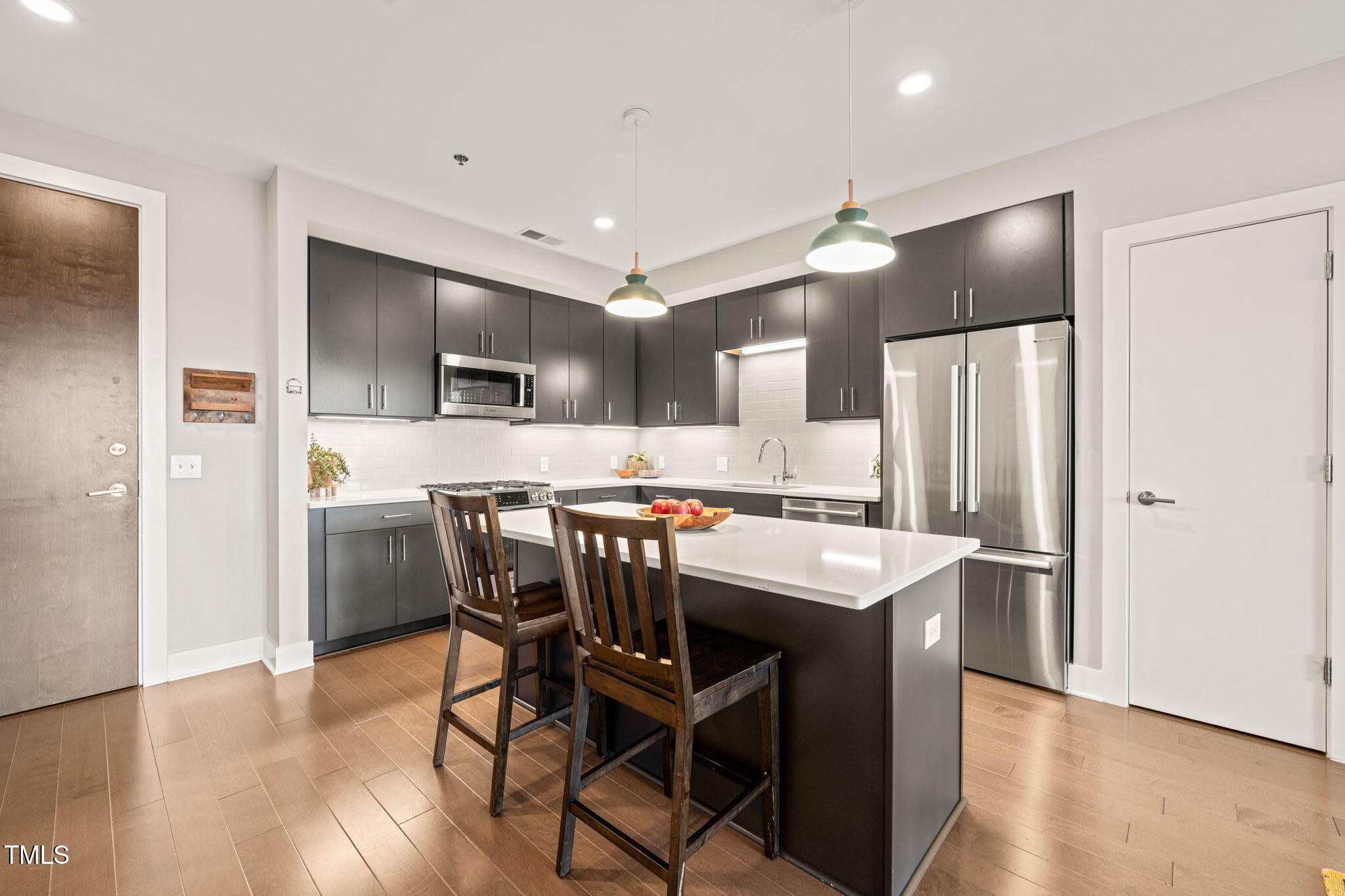 214 Hunt Street # 701