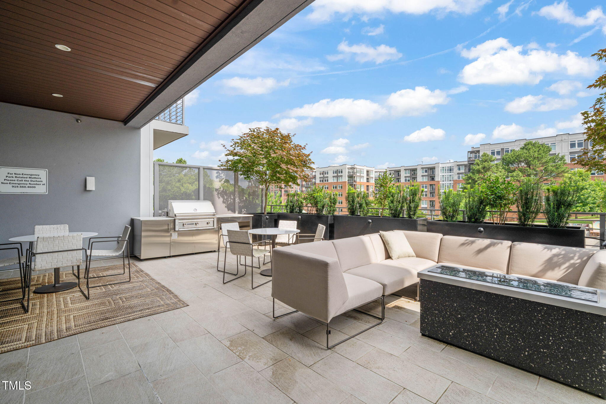 214 Hunt Street # 701