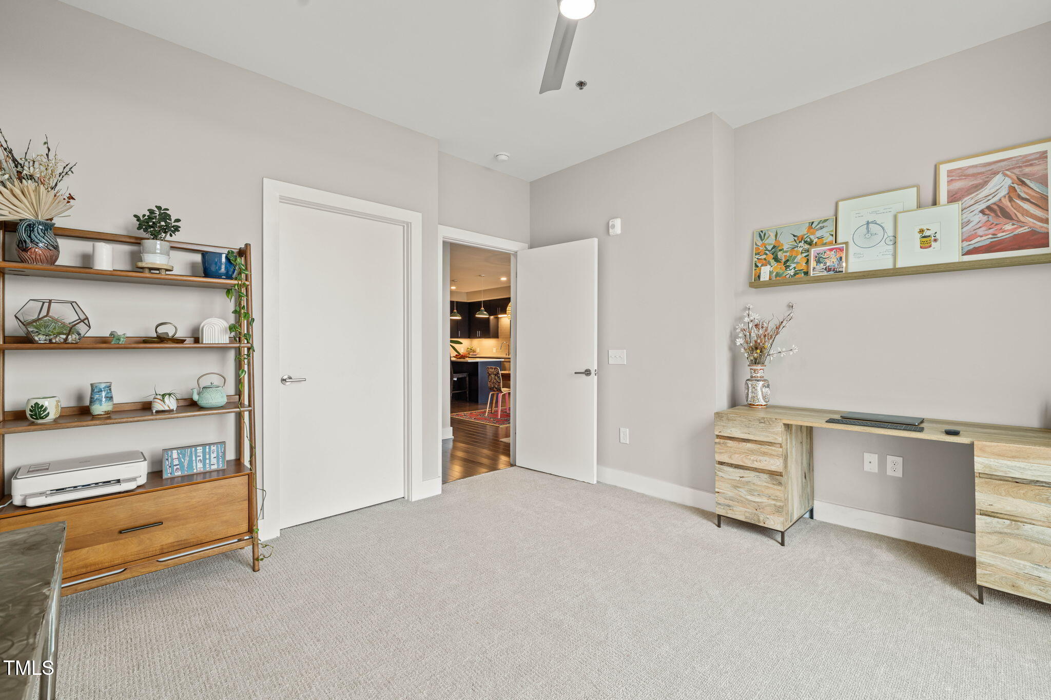214 Hunt Street # 701