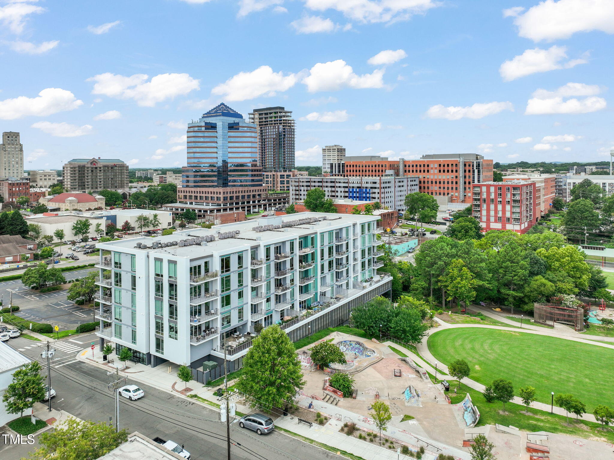 214 Hunt Street # 701