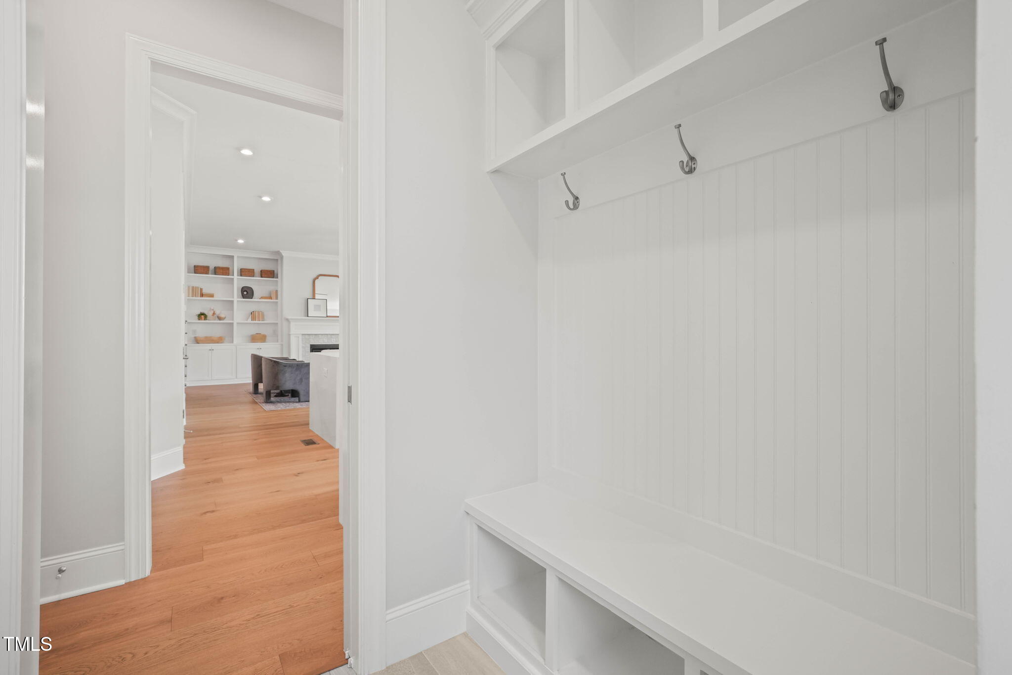 815 Laurelwood Drive