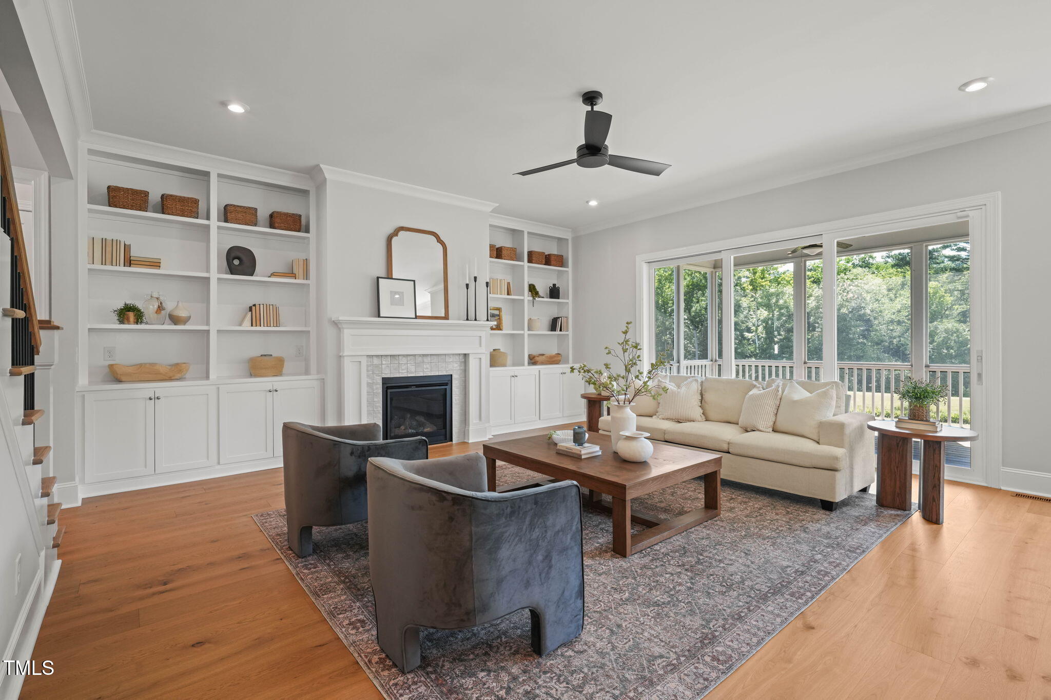 815 Laurelwood Drive