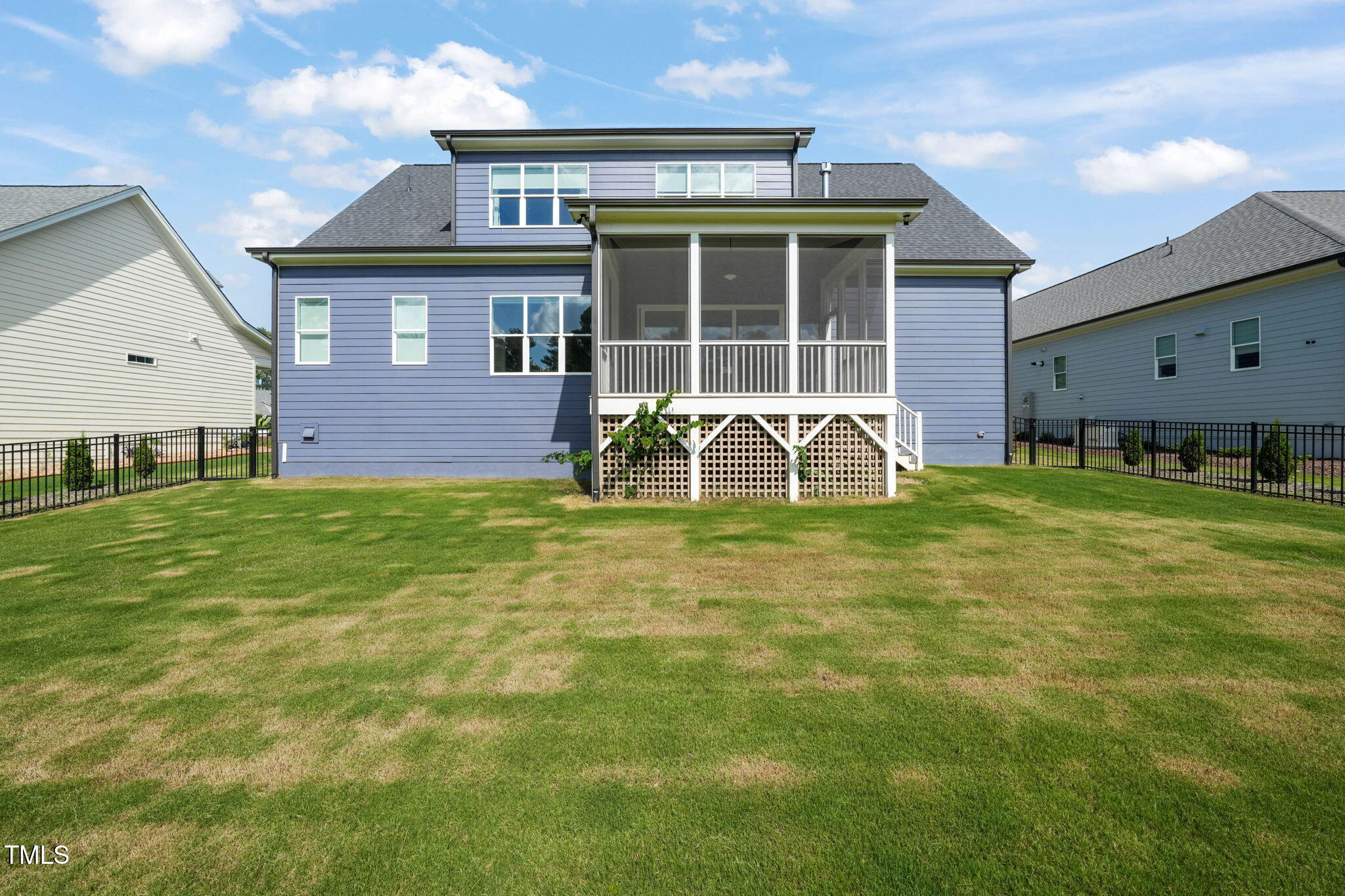 815 Laurelwood Drive