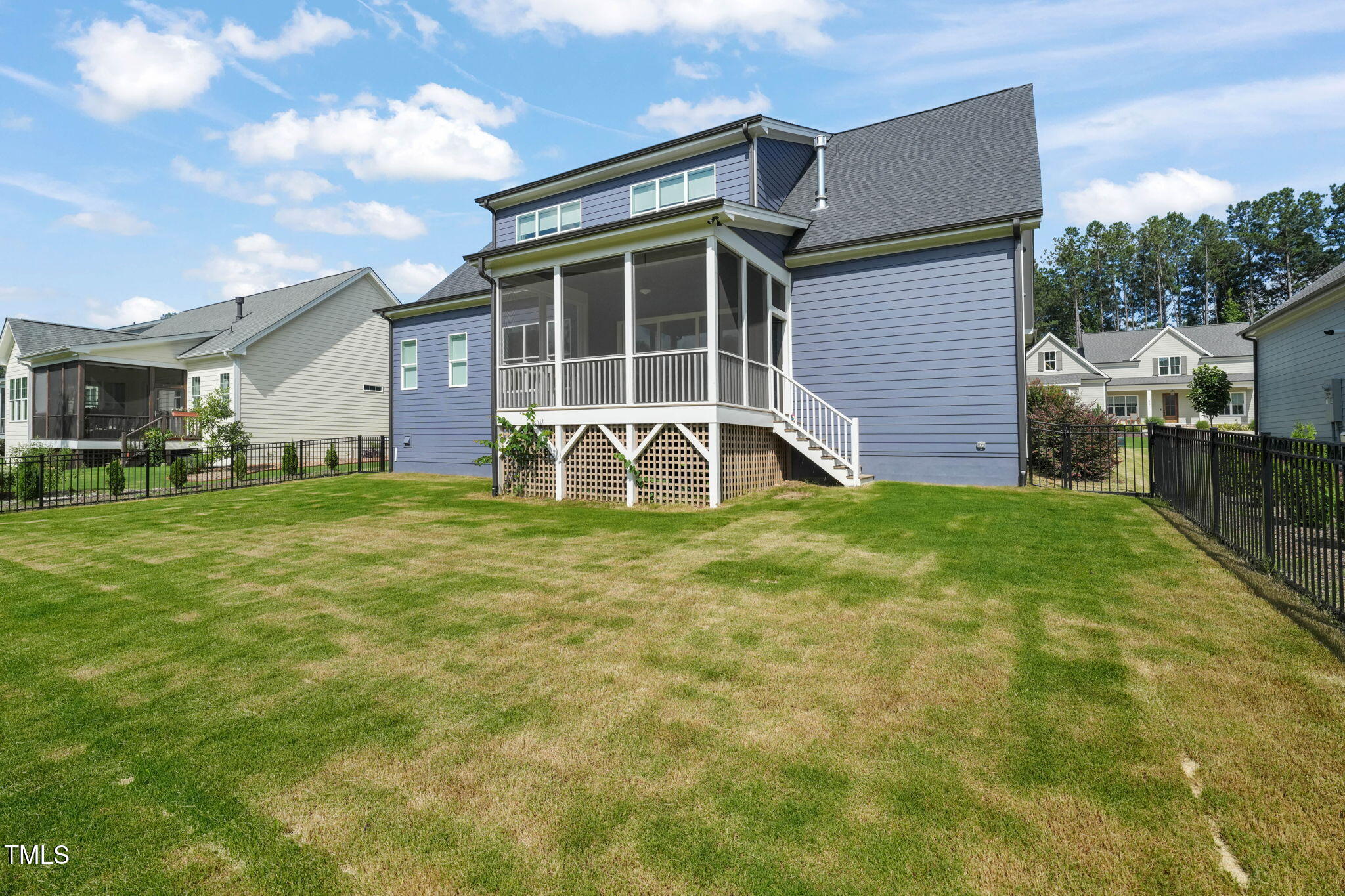 815 Laurelwood Drive