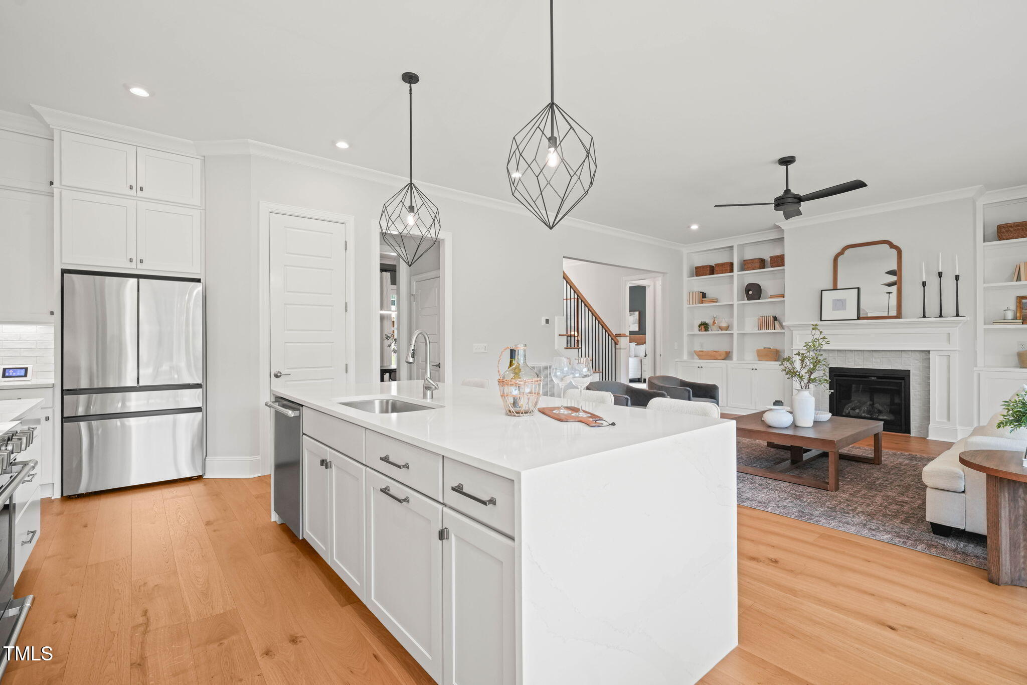 815 Laurelwood Drive