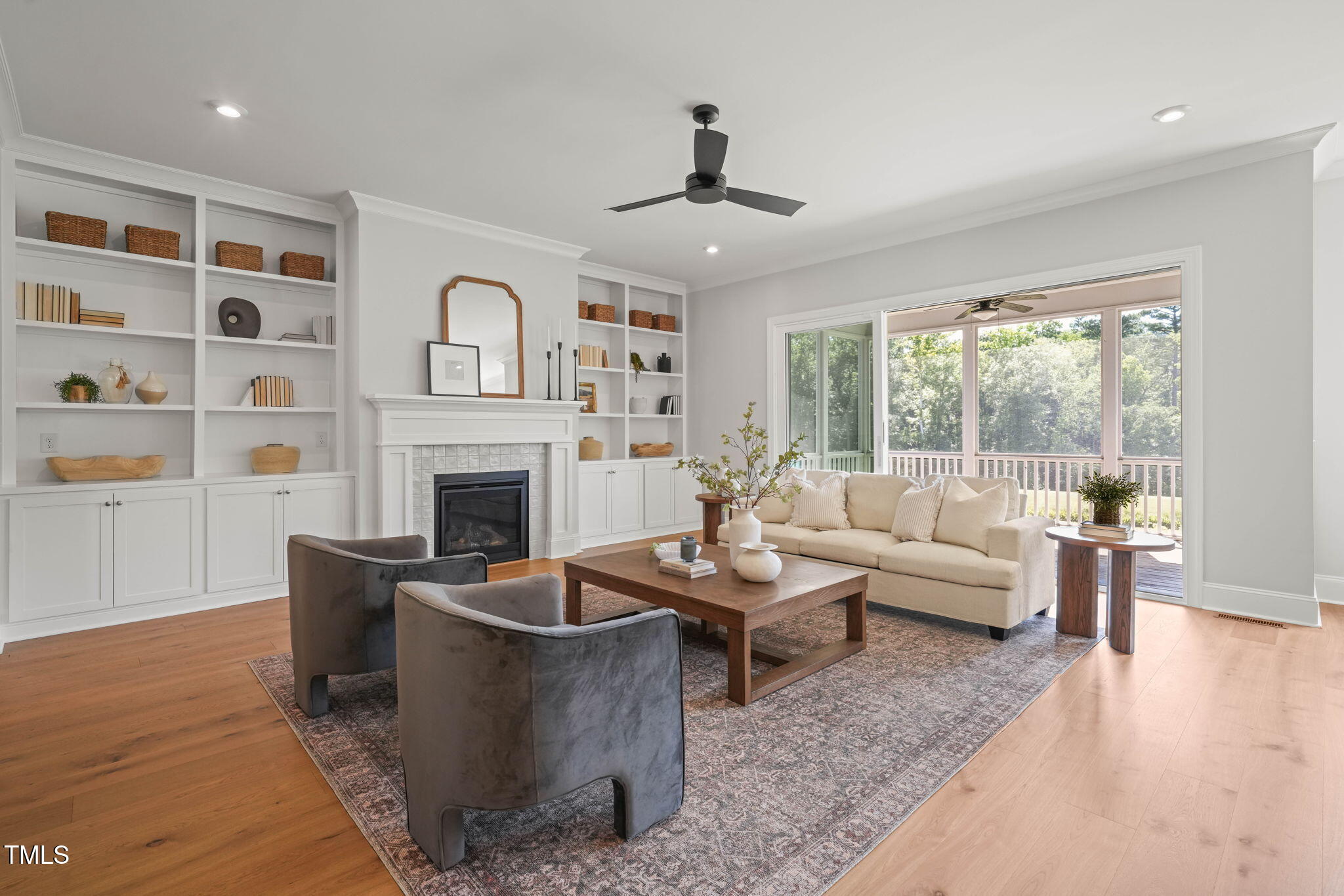 815 Laurelwood Drive