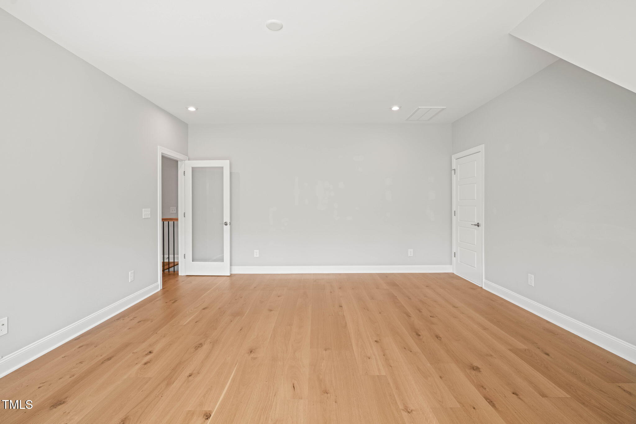 815 Laurelwood Drive