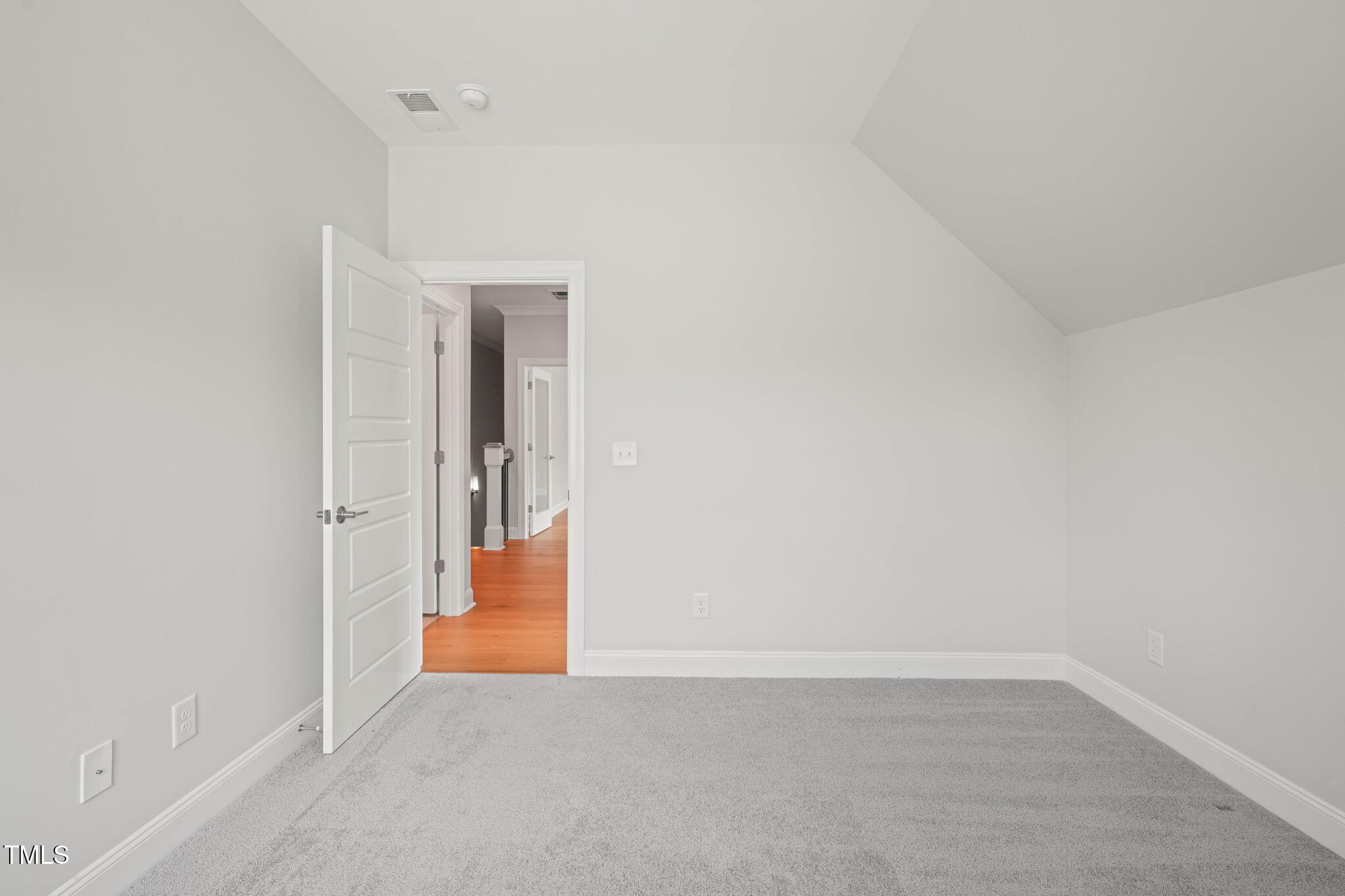 815 Laurelwood Drive