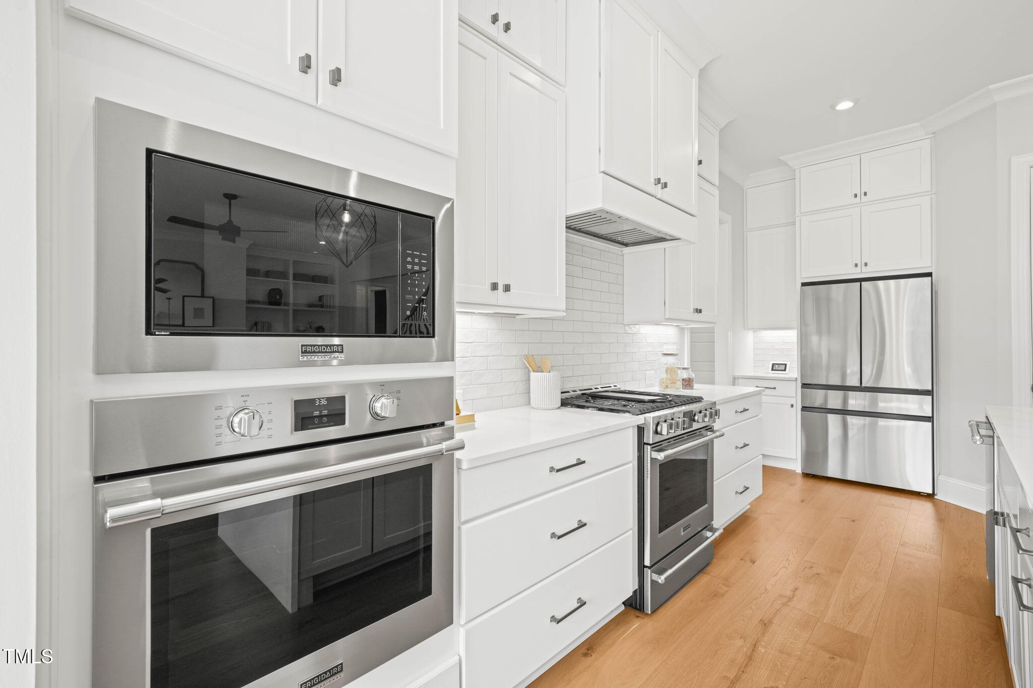 815 Laurelwood Drive