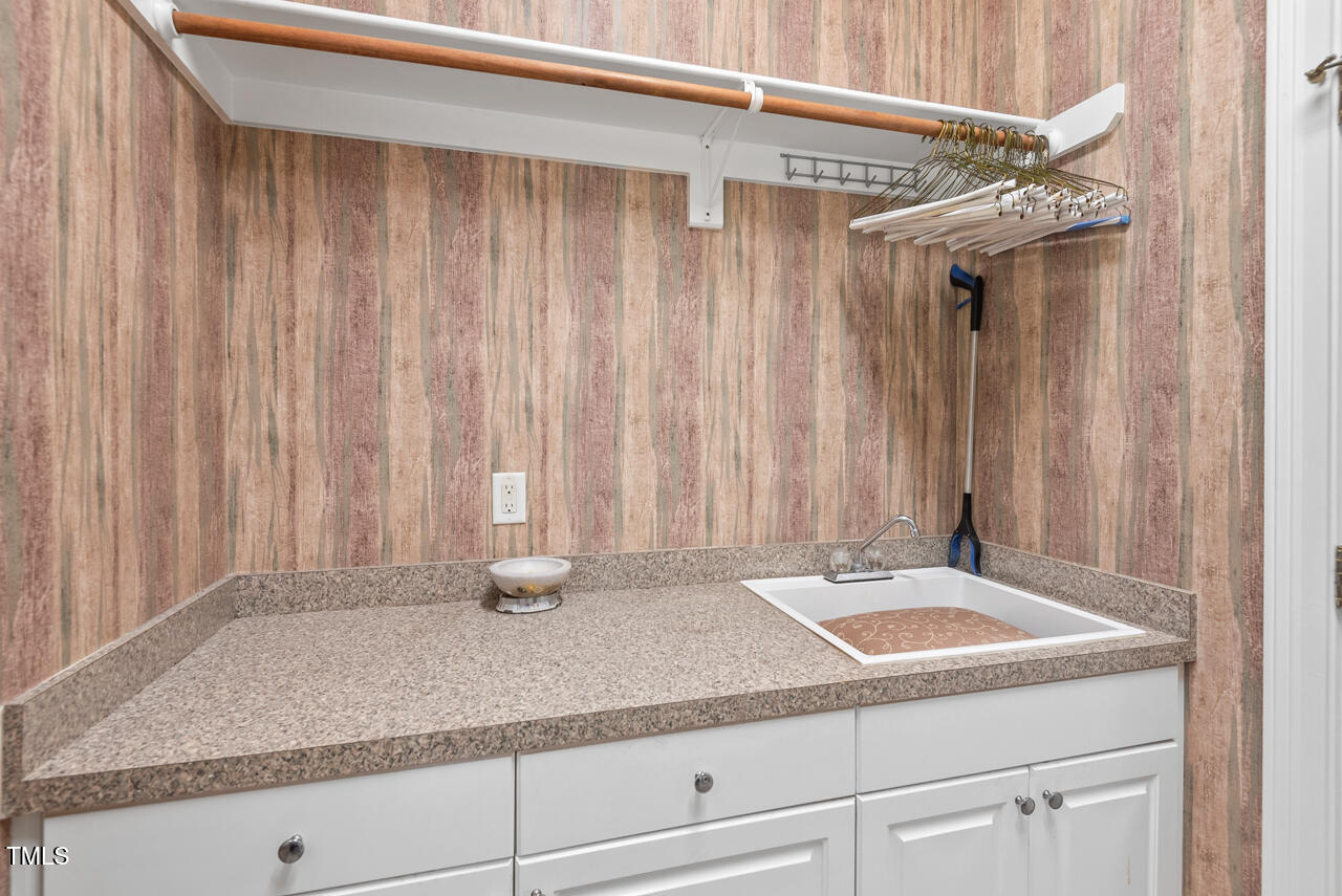 3606 Dairy Pond Place