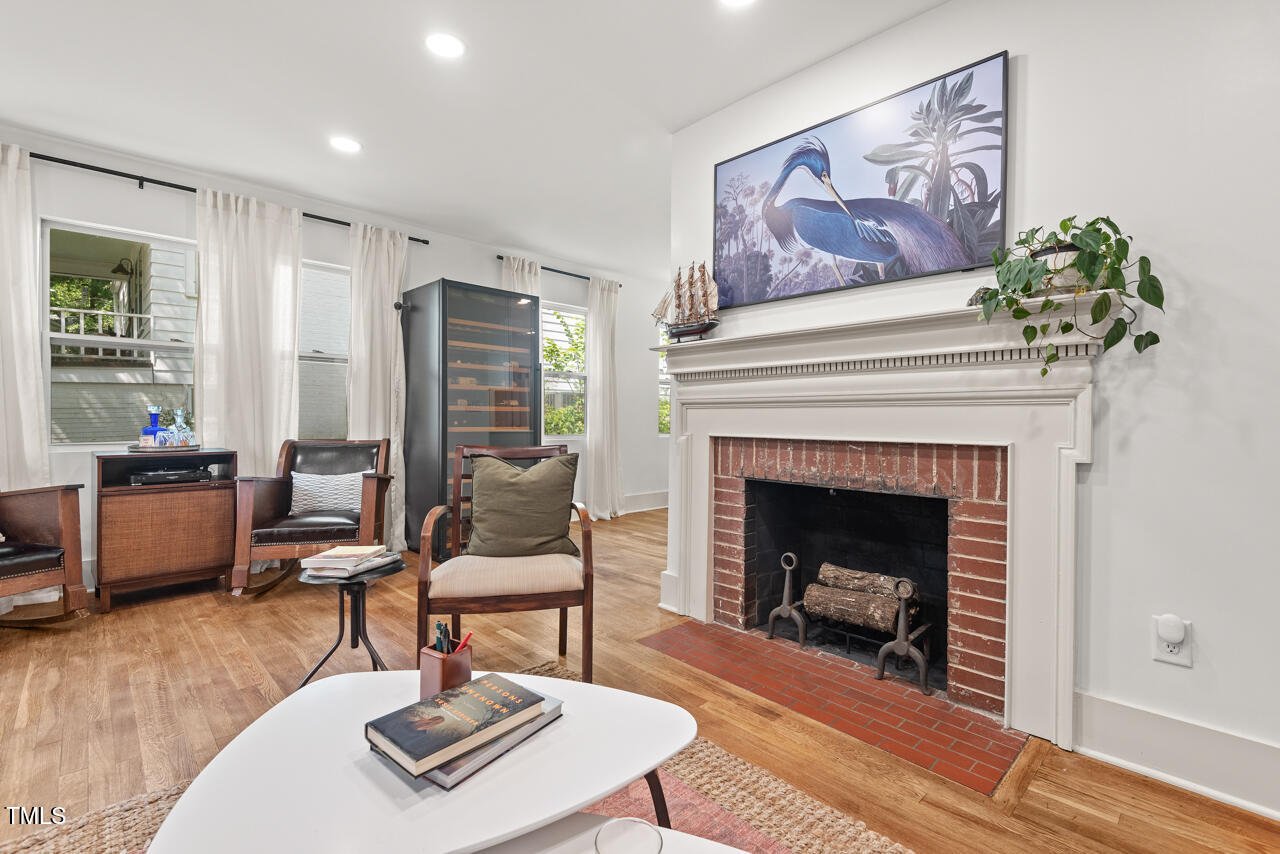 2410 Huron Street