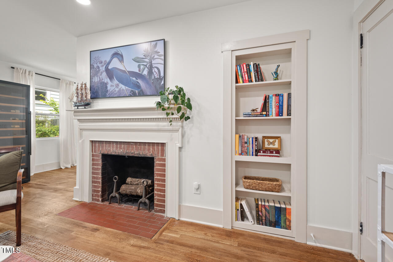 2410 Huron Street
