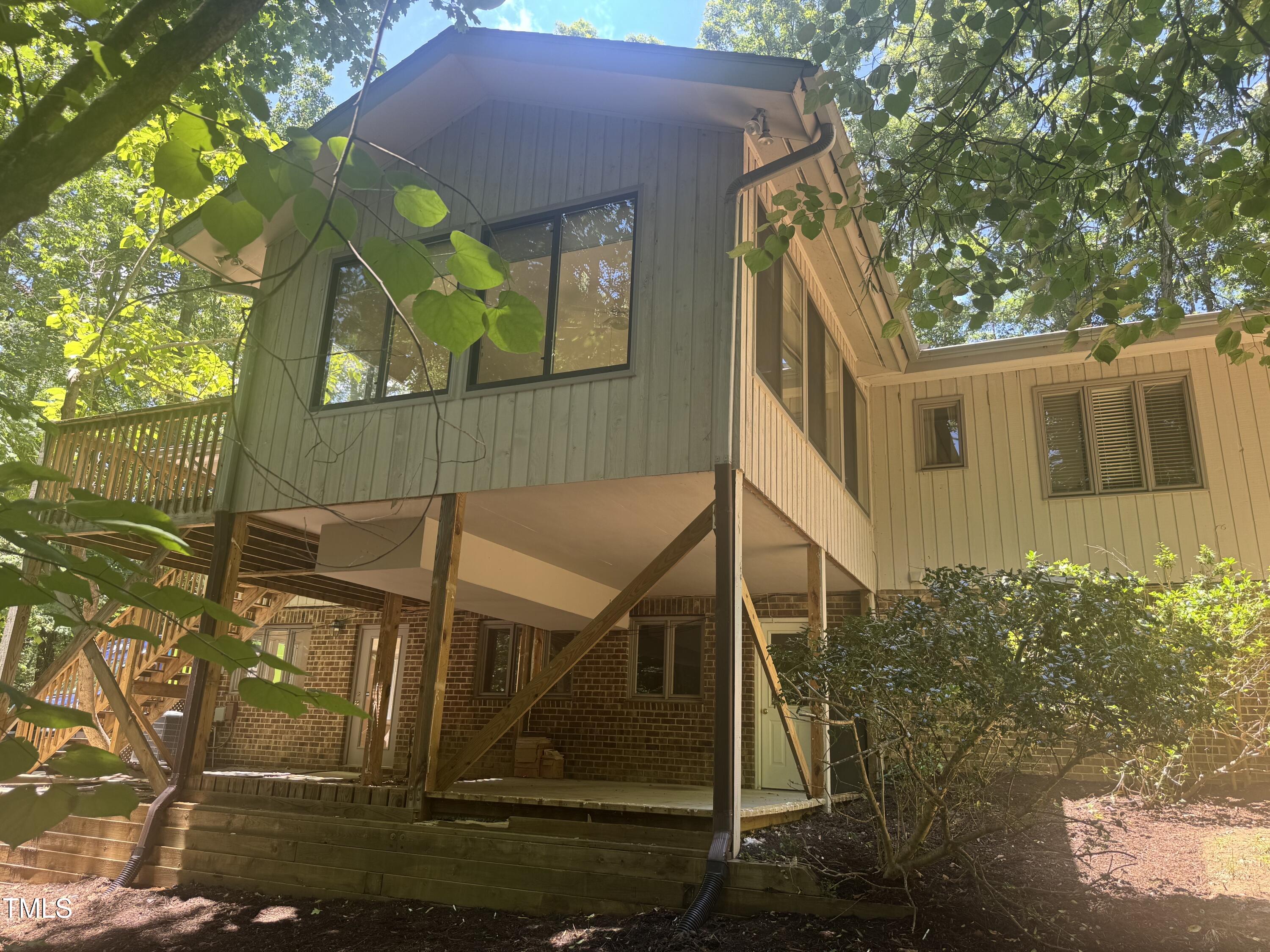 623 Totten Place