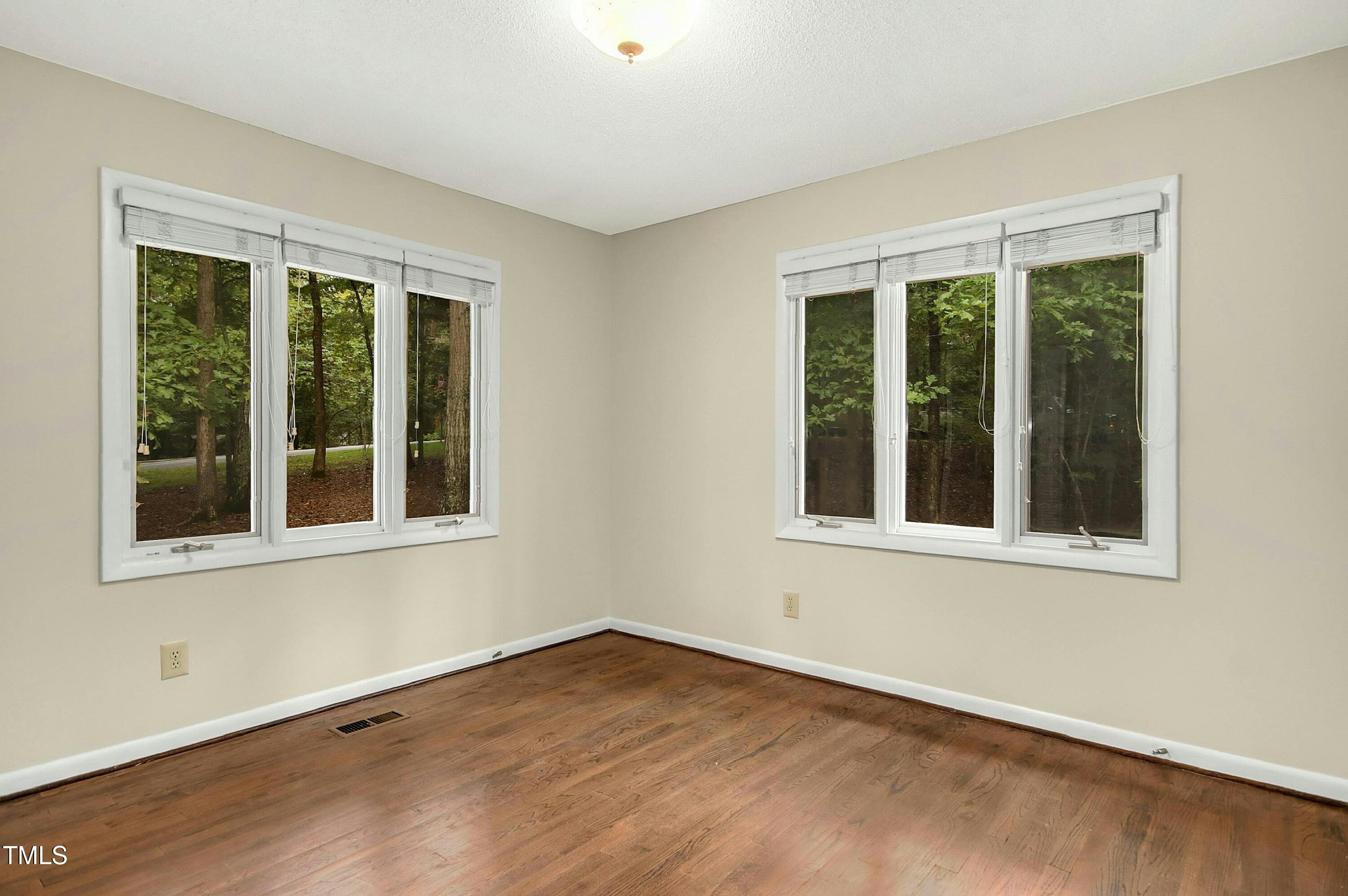 623 Totten Place