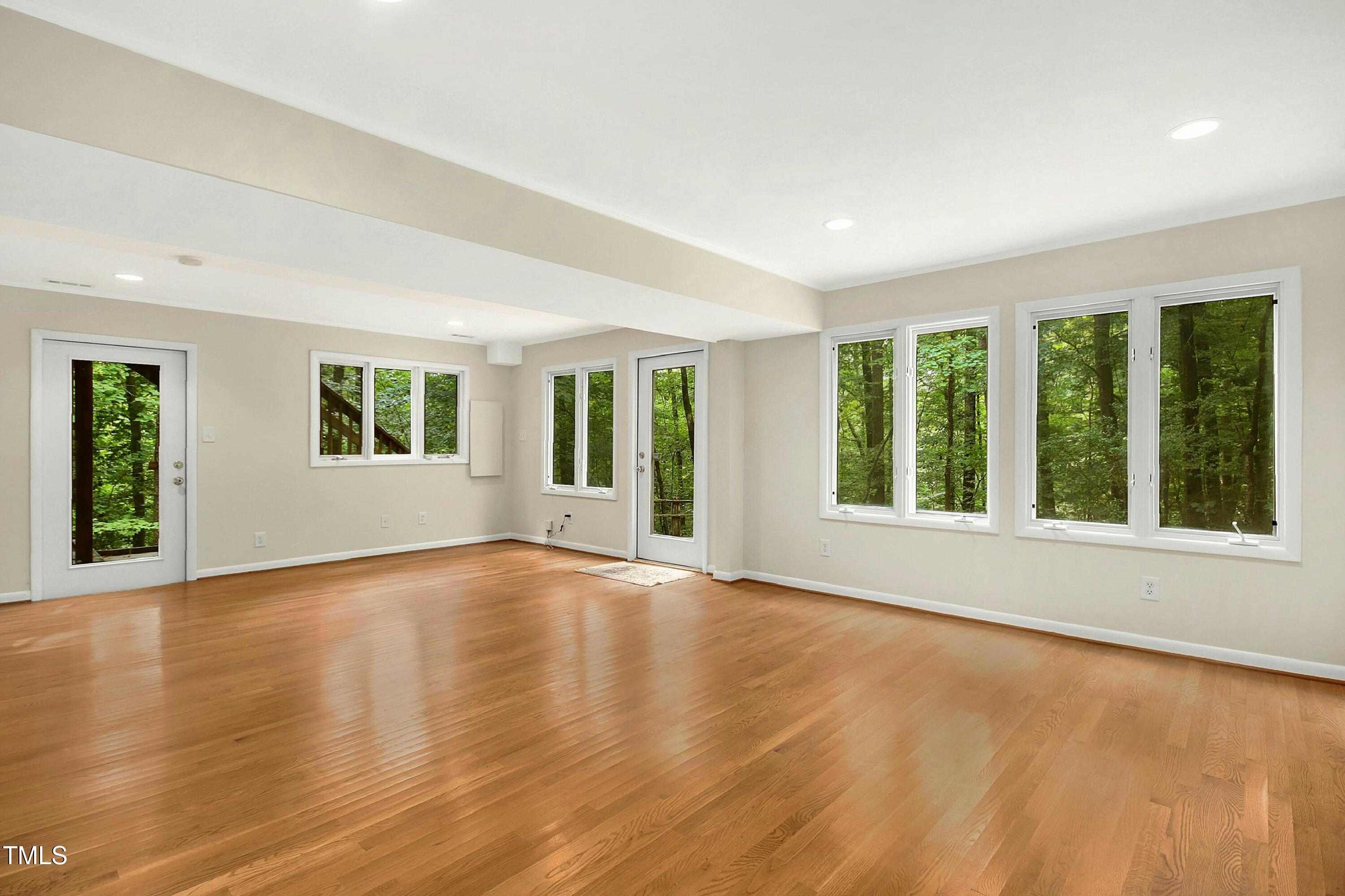 623 Totten Place