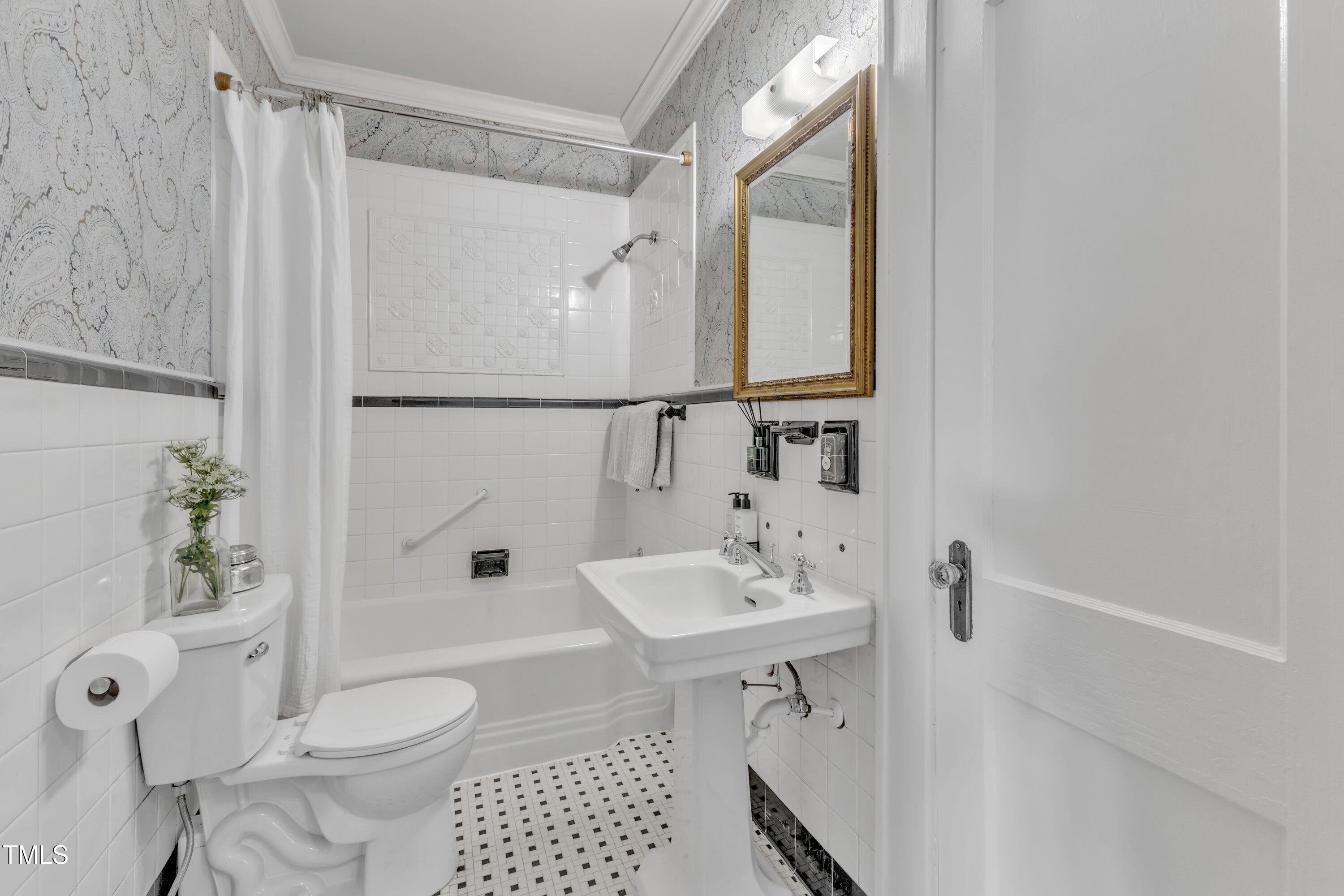 406 E Whitaker Mill Road