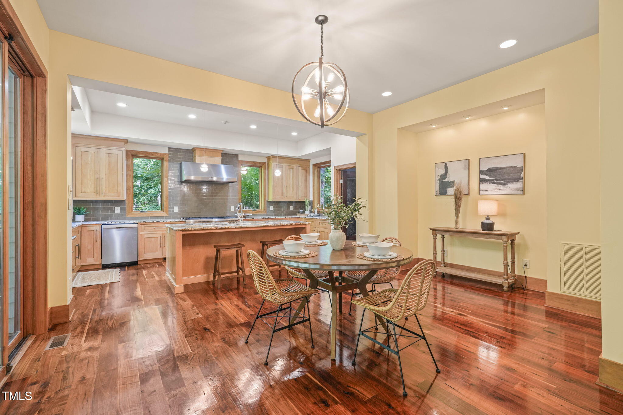 3707 Stonegate Drive