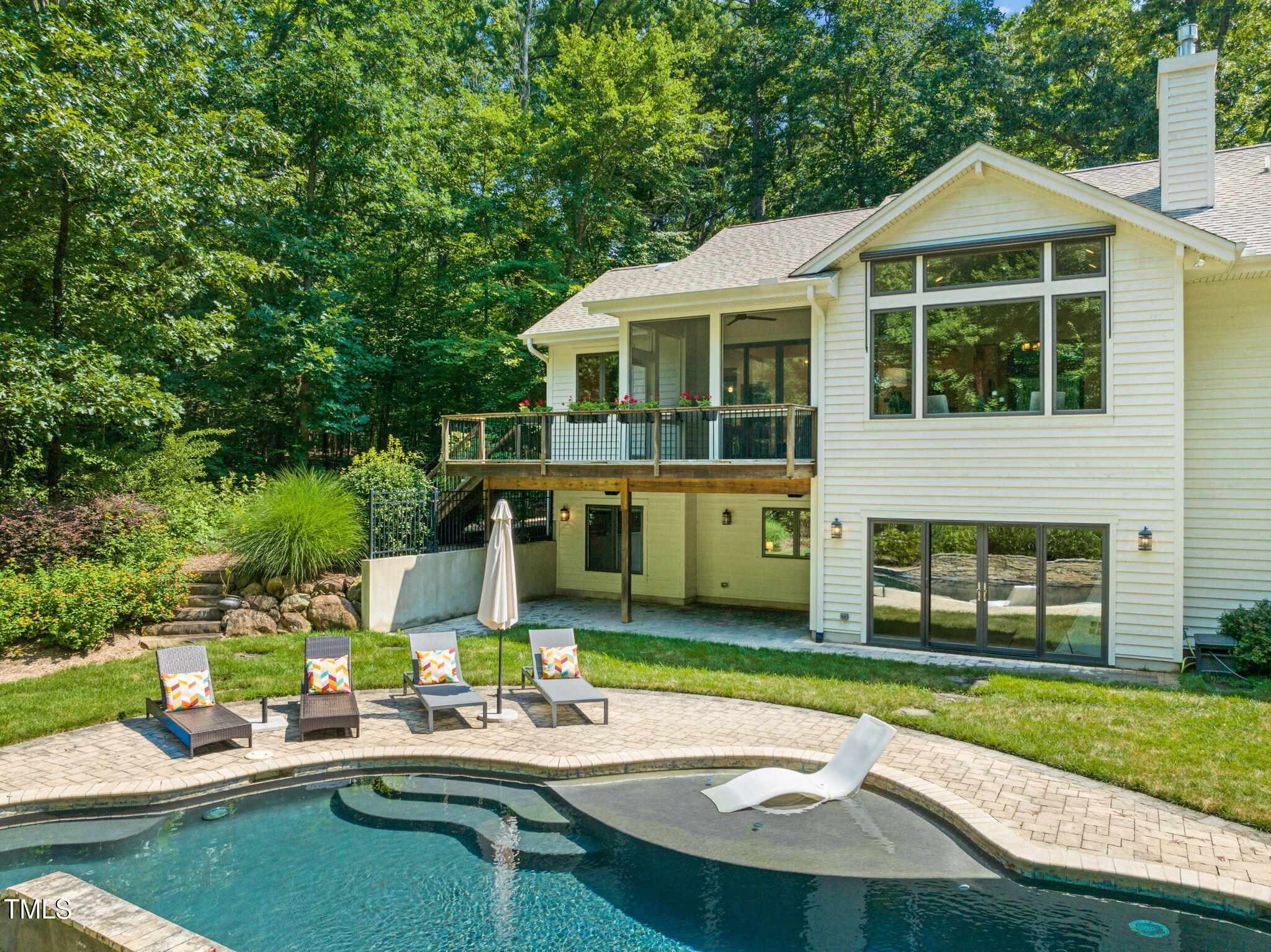 3707 Stonegate Drive