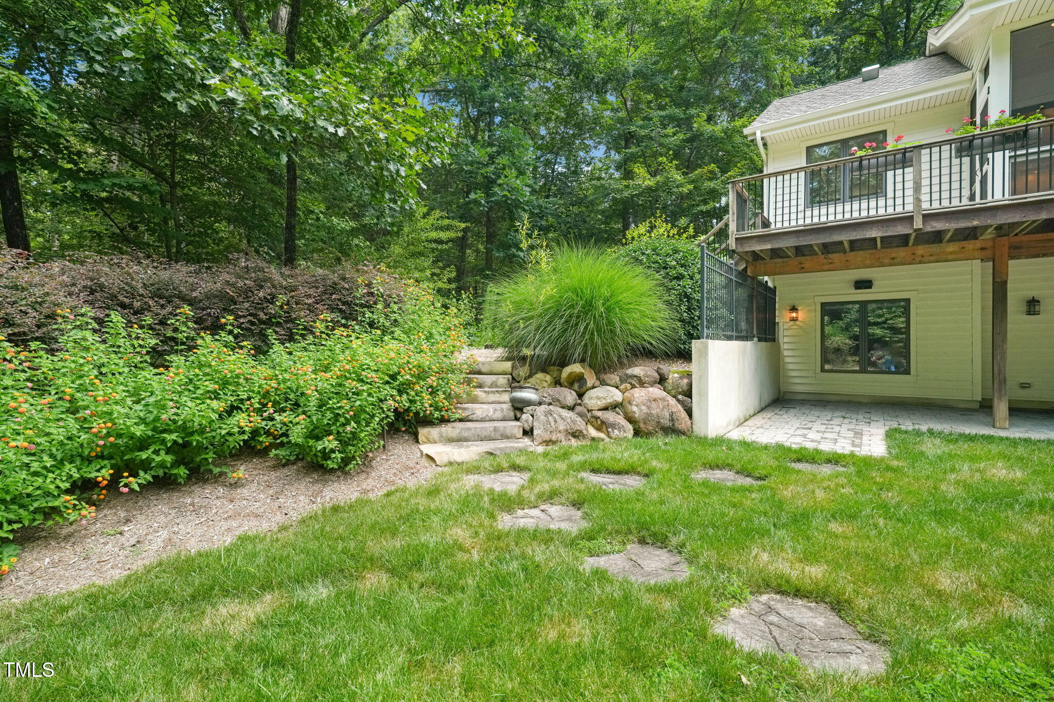 3707 Stonegate Drive