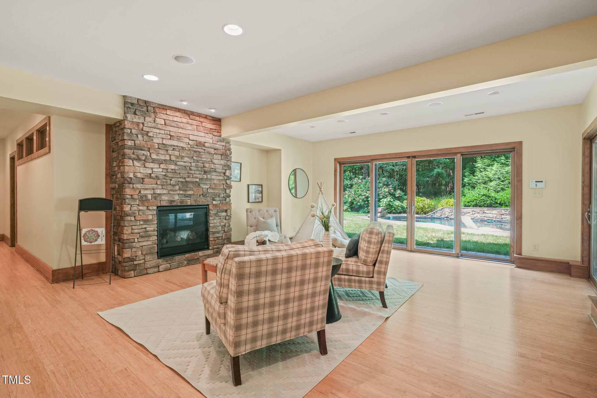 3707 Stonegate Drive