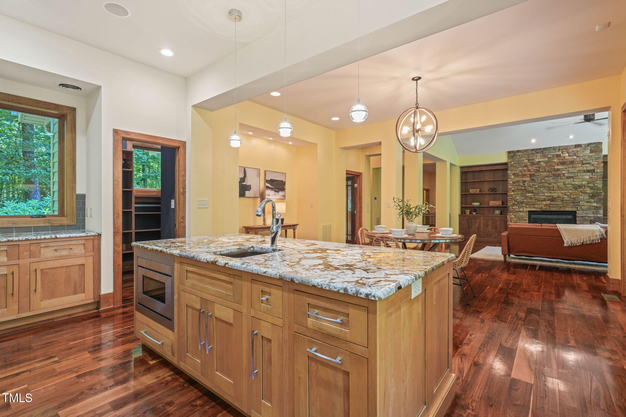 3707 Stonegate Drive