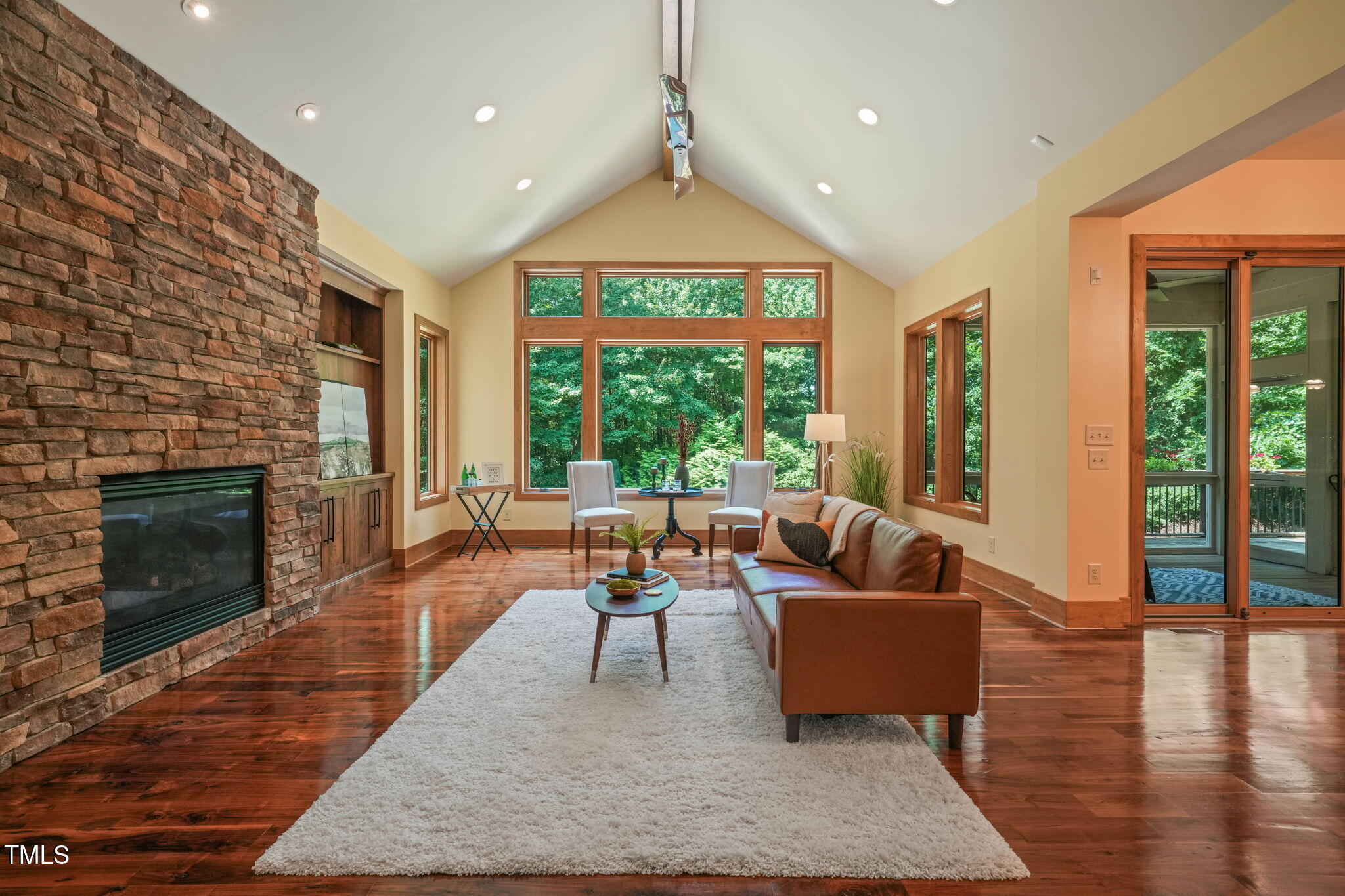 3707 Stonegate Drive