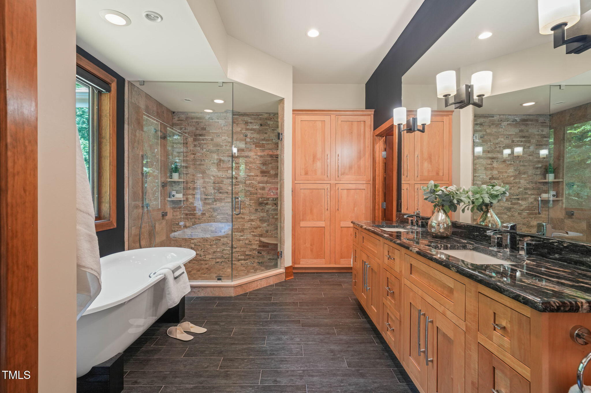 3707 Stonegate Drive