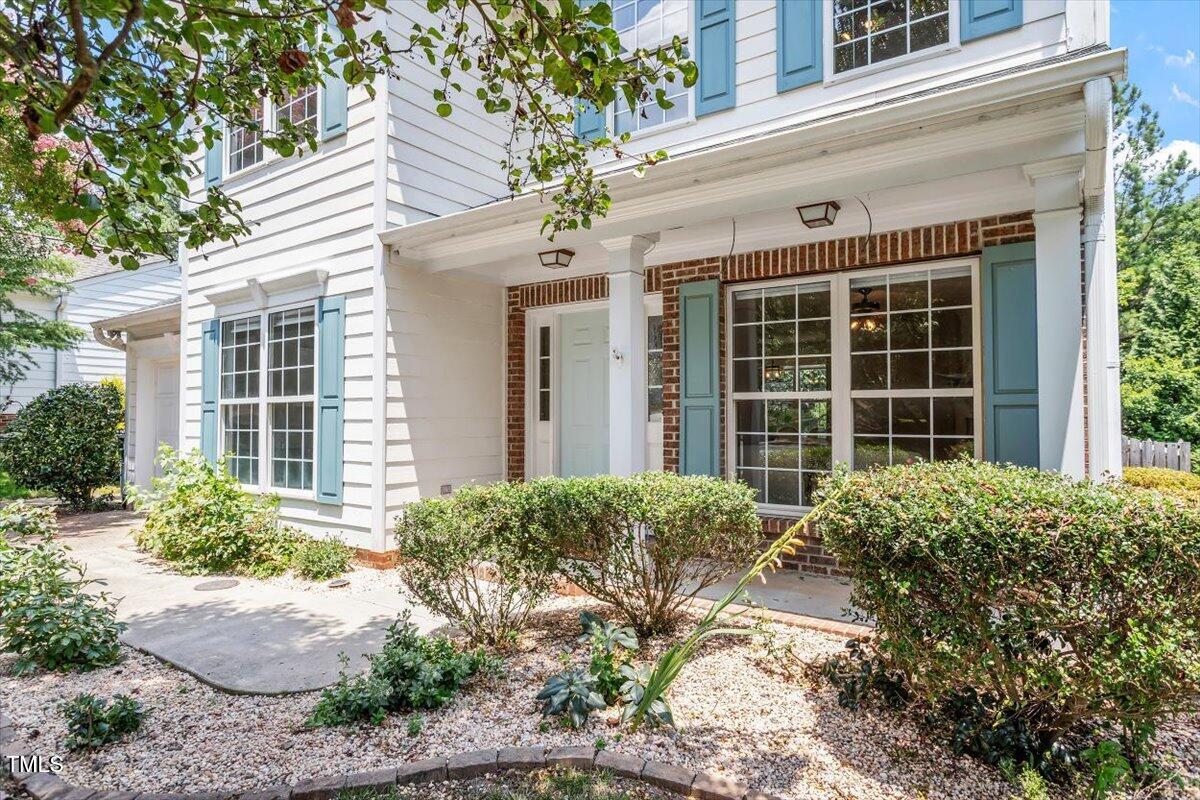 404 Ascott Way