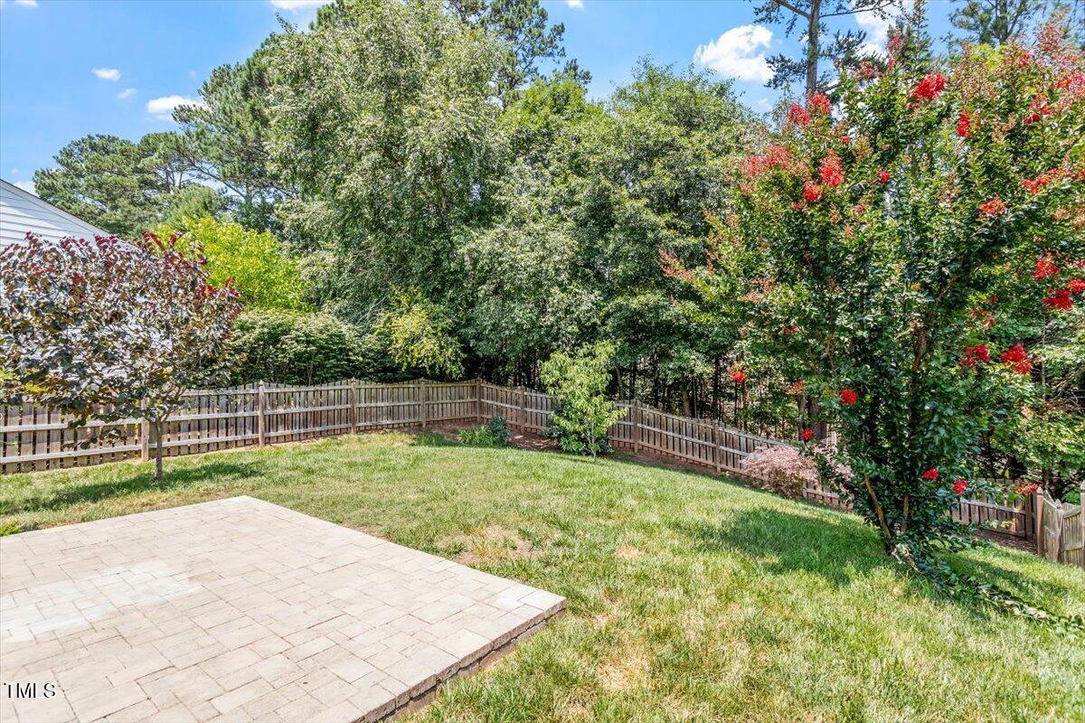 404 Ascott Way