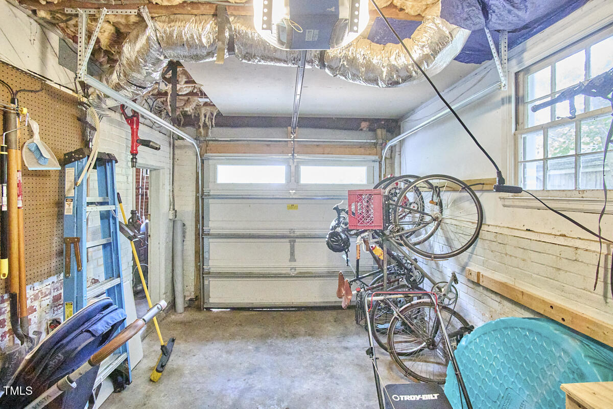 1516 Edgevale Road