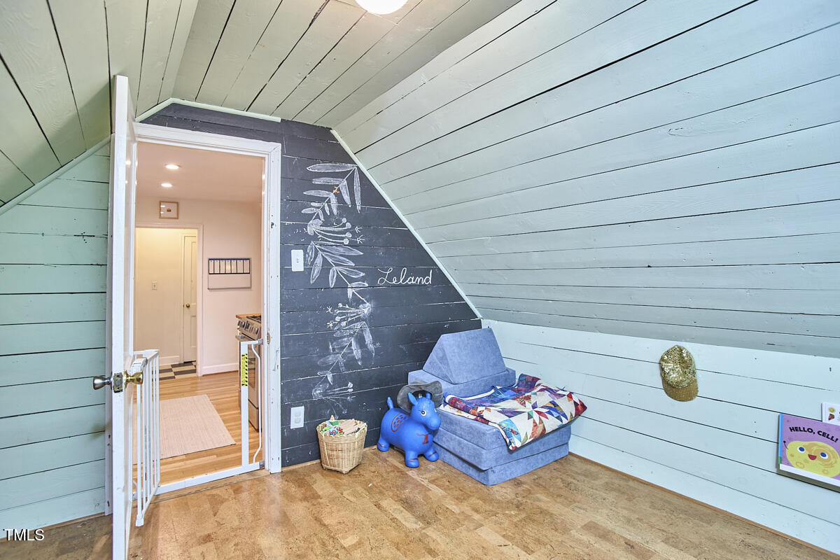 1516 Edgevale Road