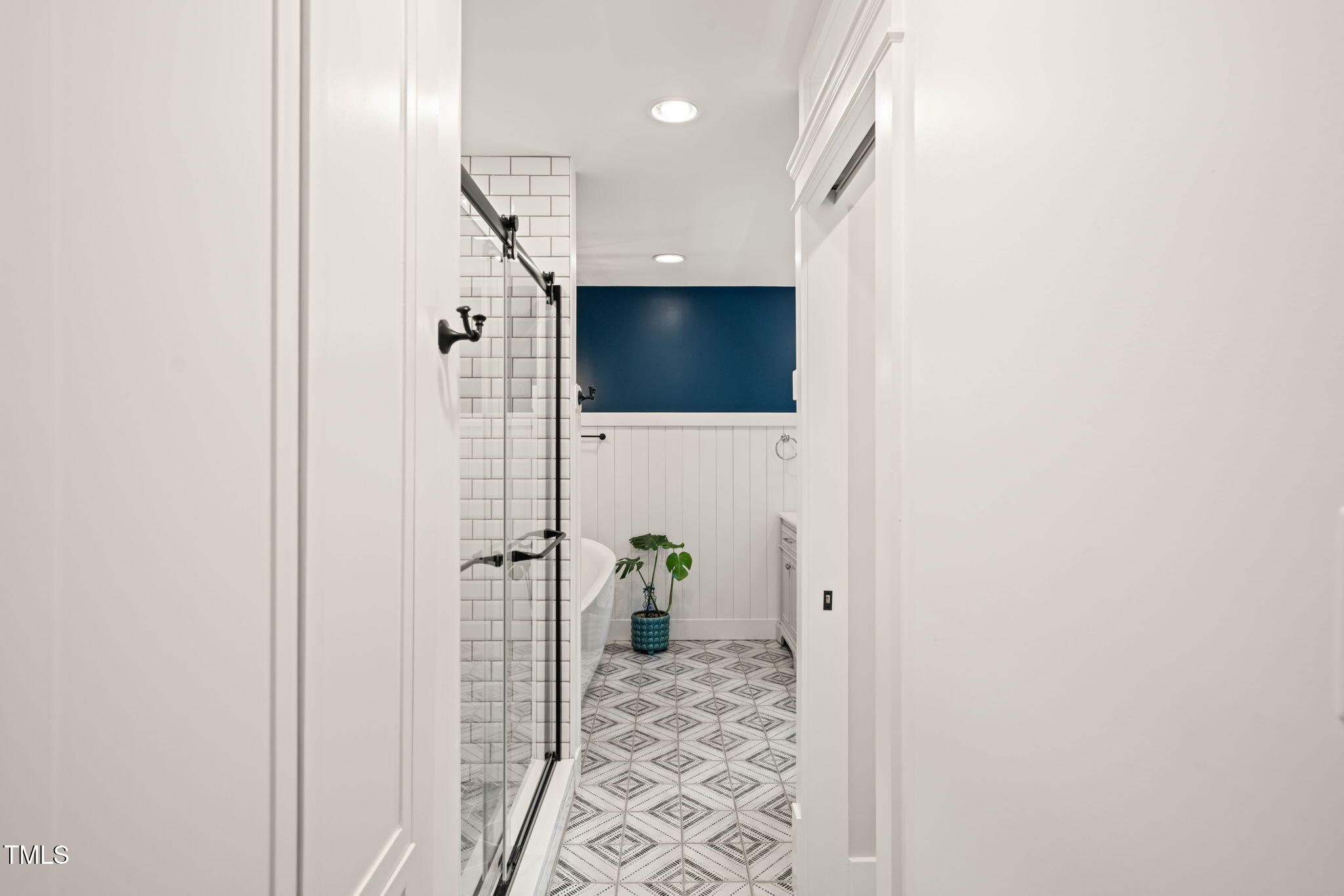 4151 Deep Wood Circle