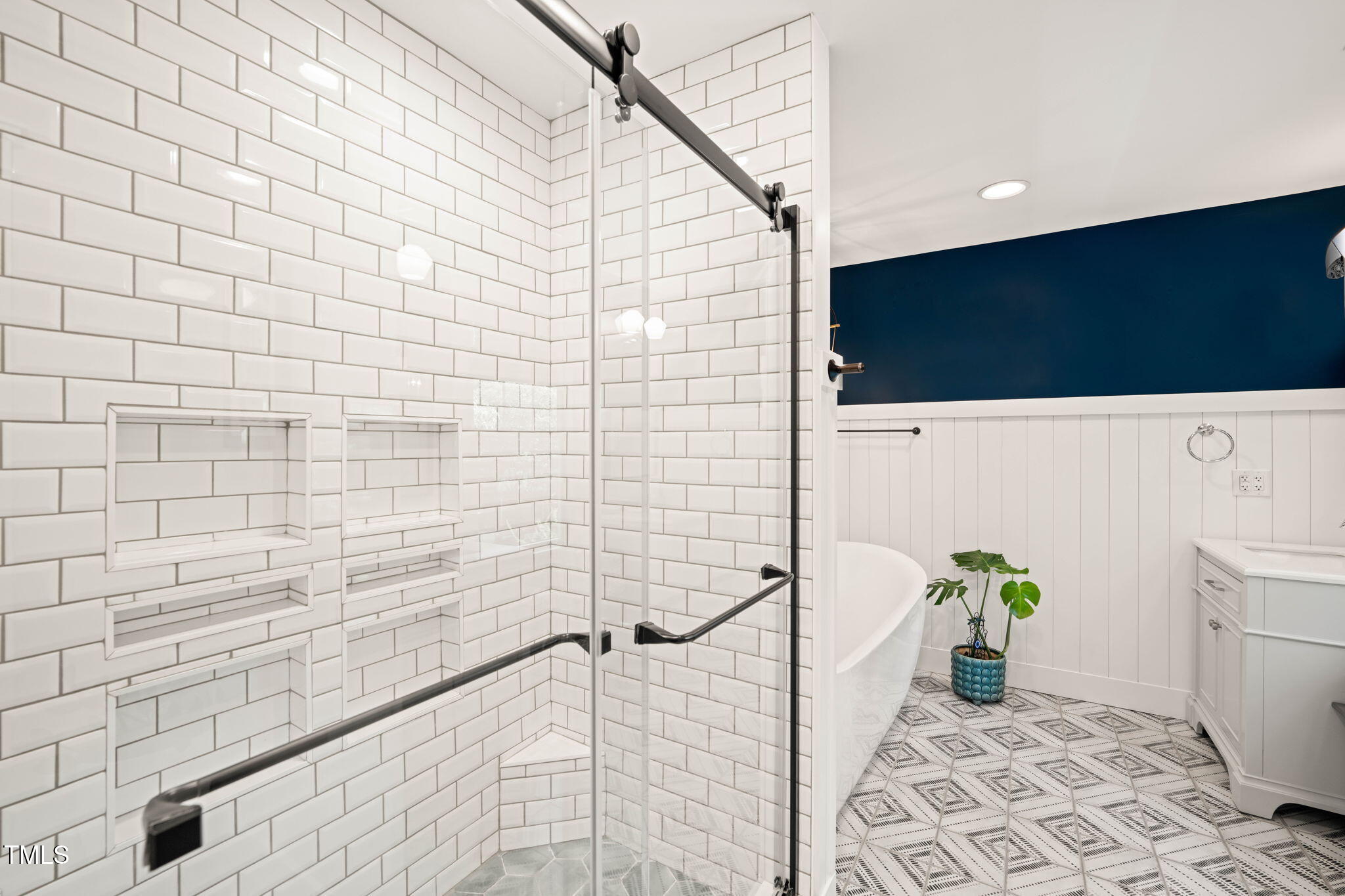 4151 Deep Wood Circle