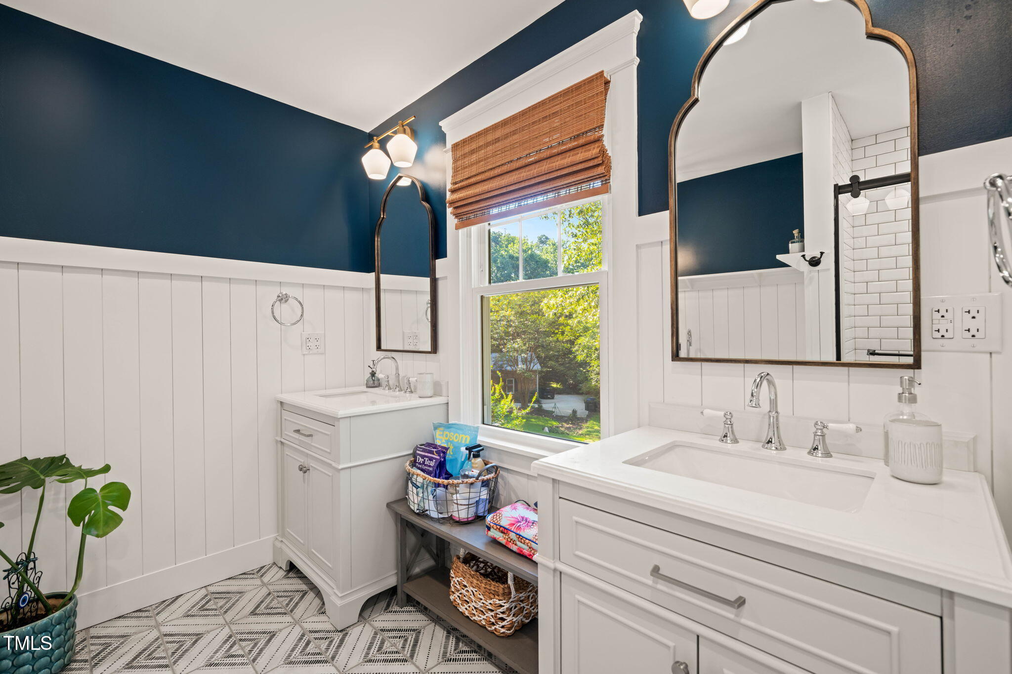 4151 Deep Wood Circle