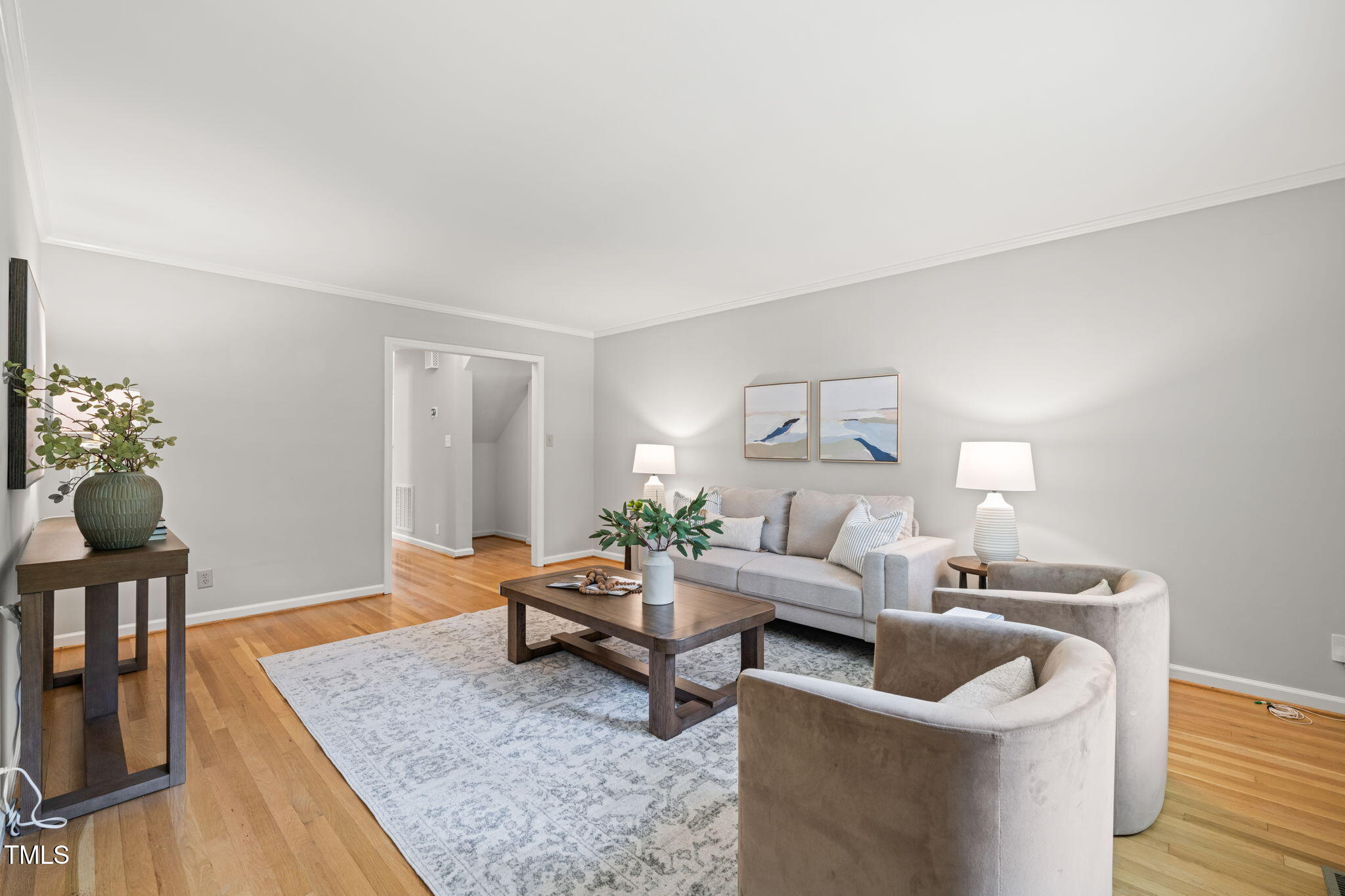 2504 W Club Boulevard