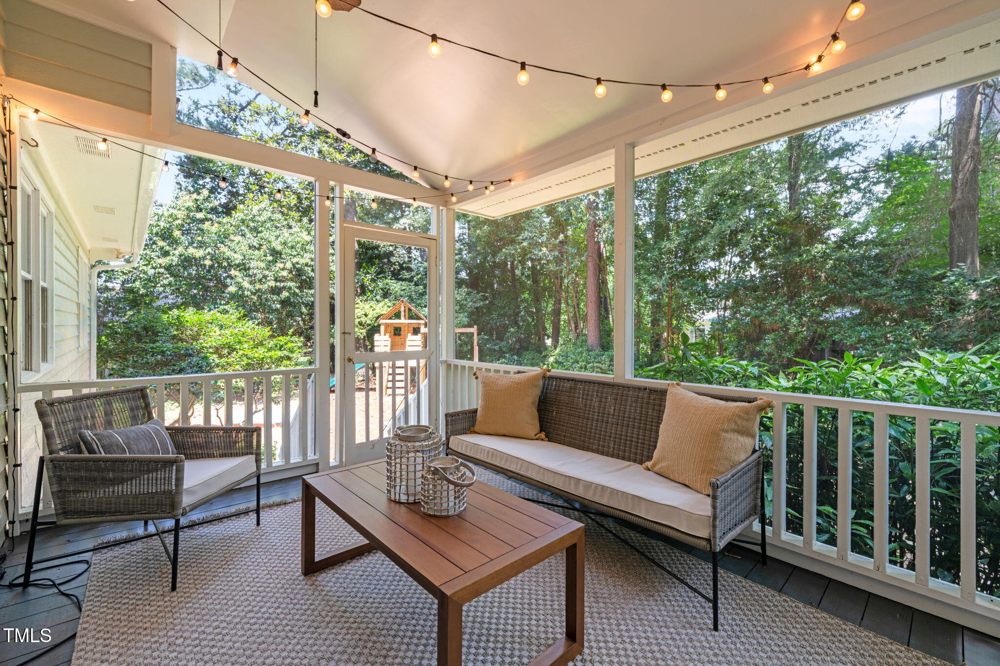 2504 W Club Boulevard
