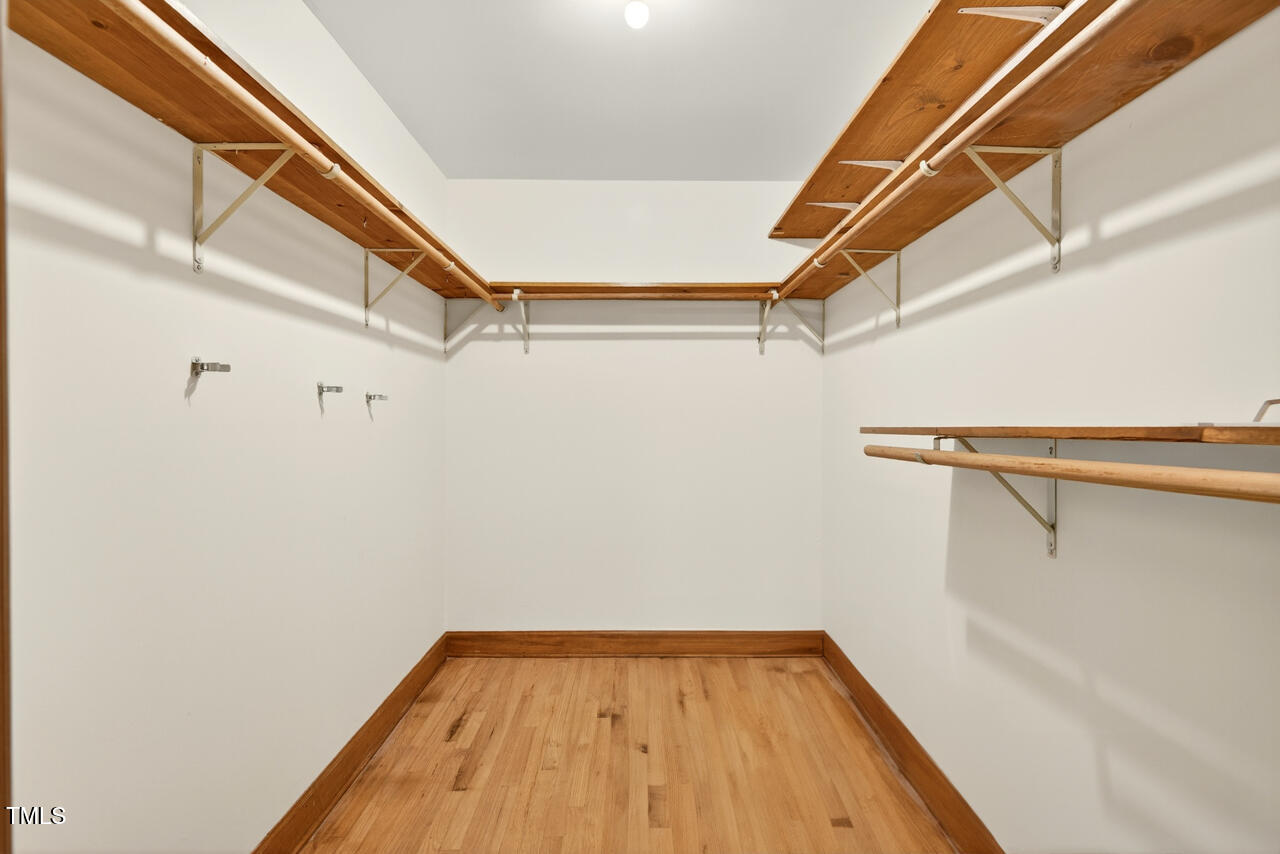 6728 Glen Forrest Drive