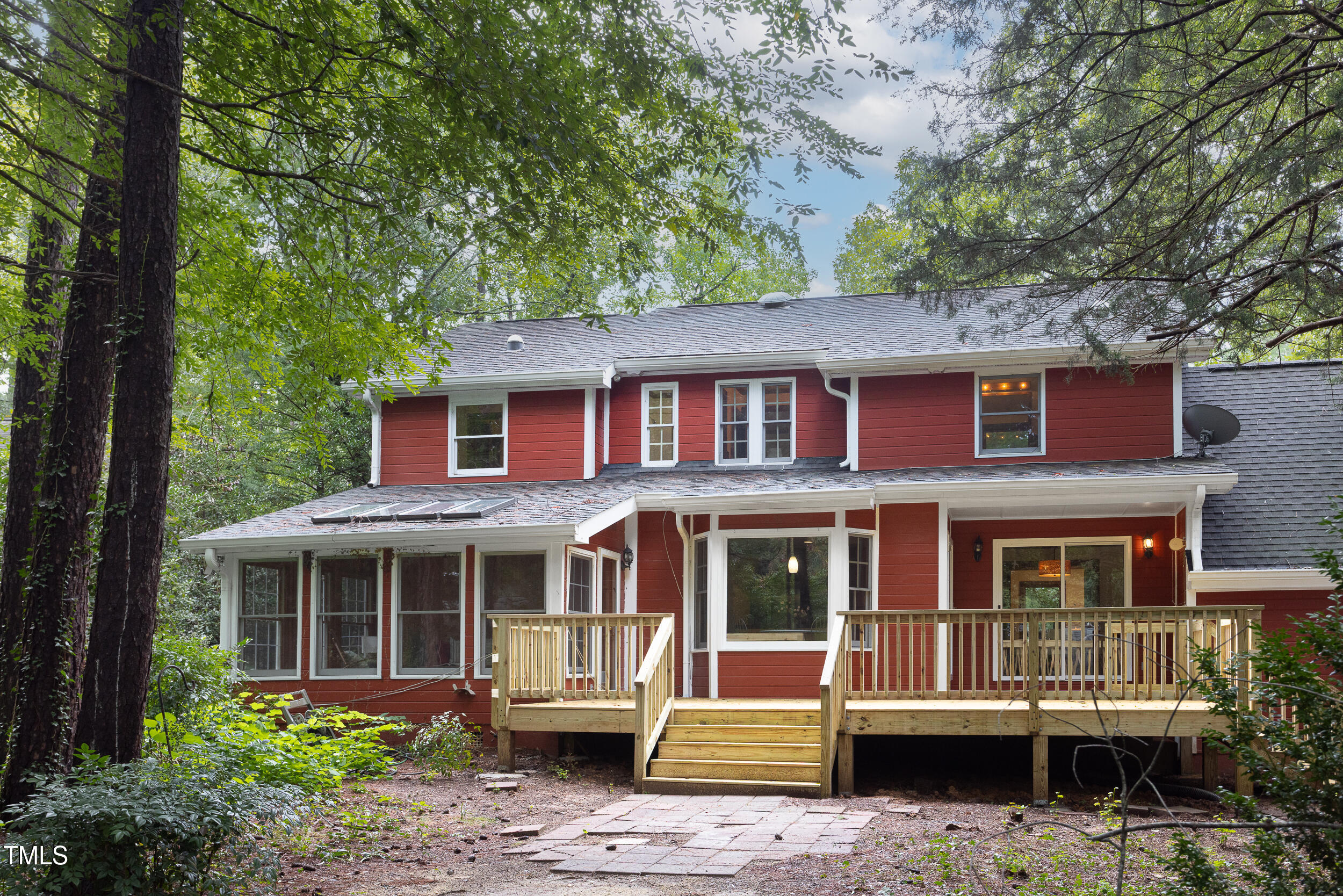 6728 Glen Forrest Drive