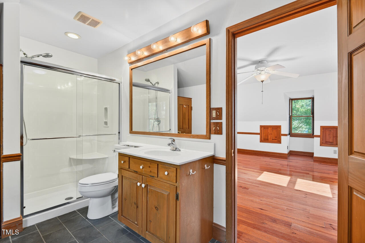 6728 Glen Forrest Drive