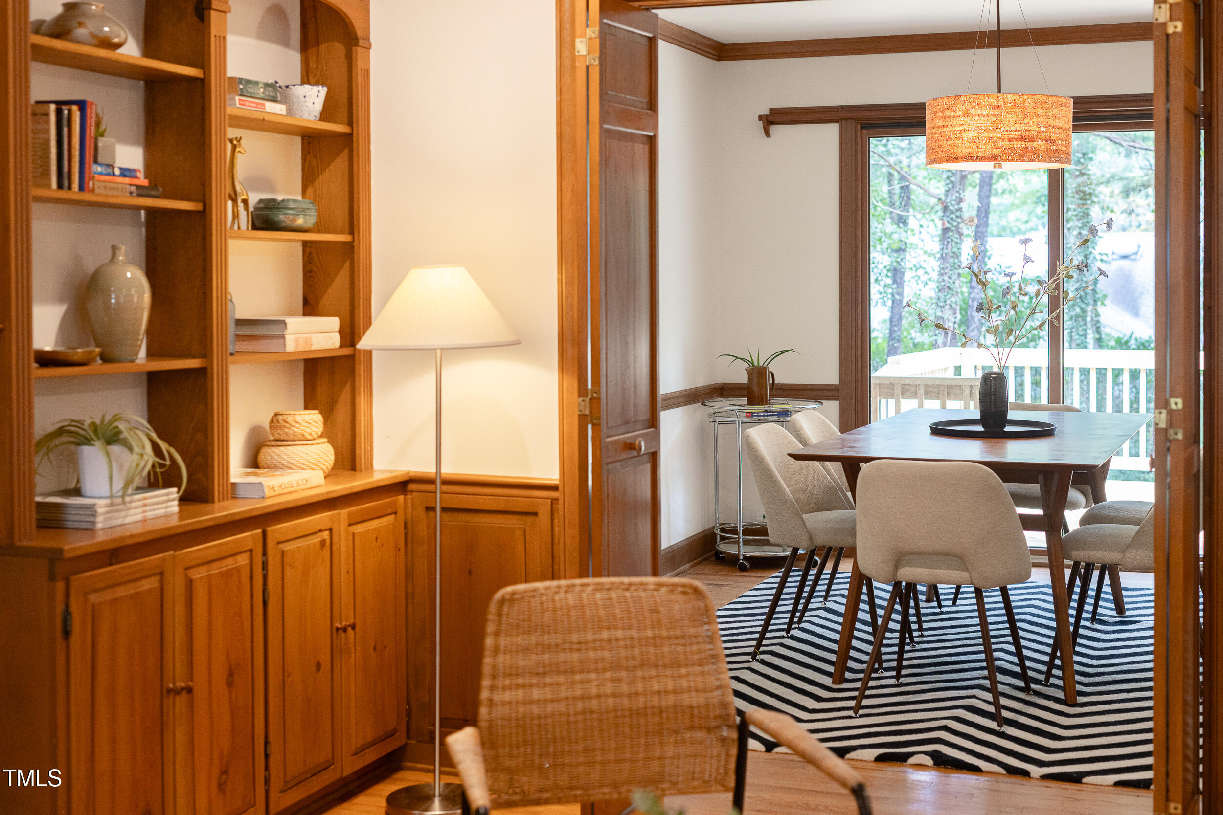 6728 Glen Forrest Drive