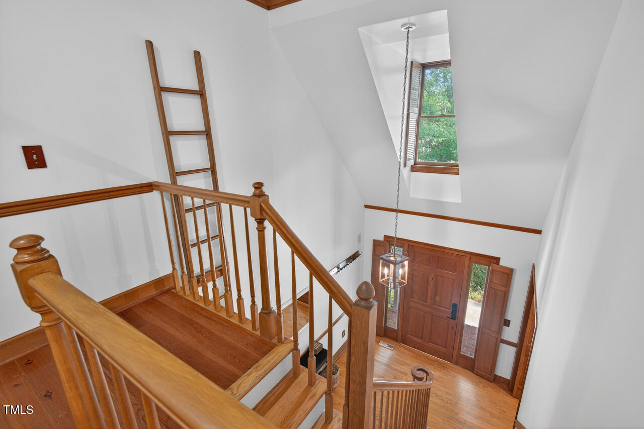 6728 Glen Forrest Drive