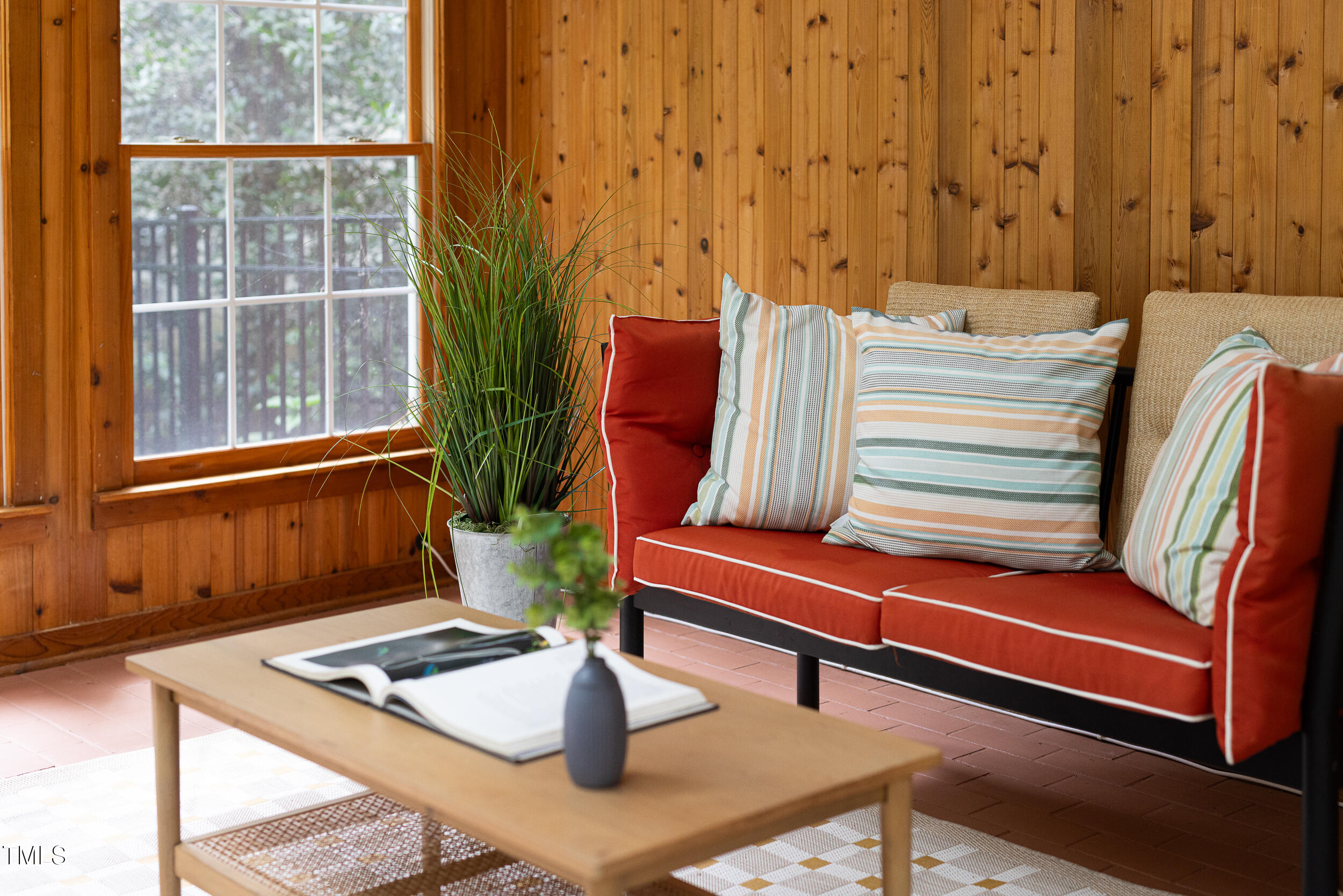 6728 Glen Forrest Drive