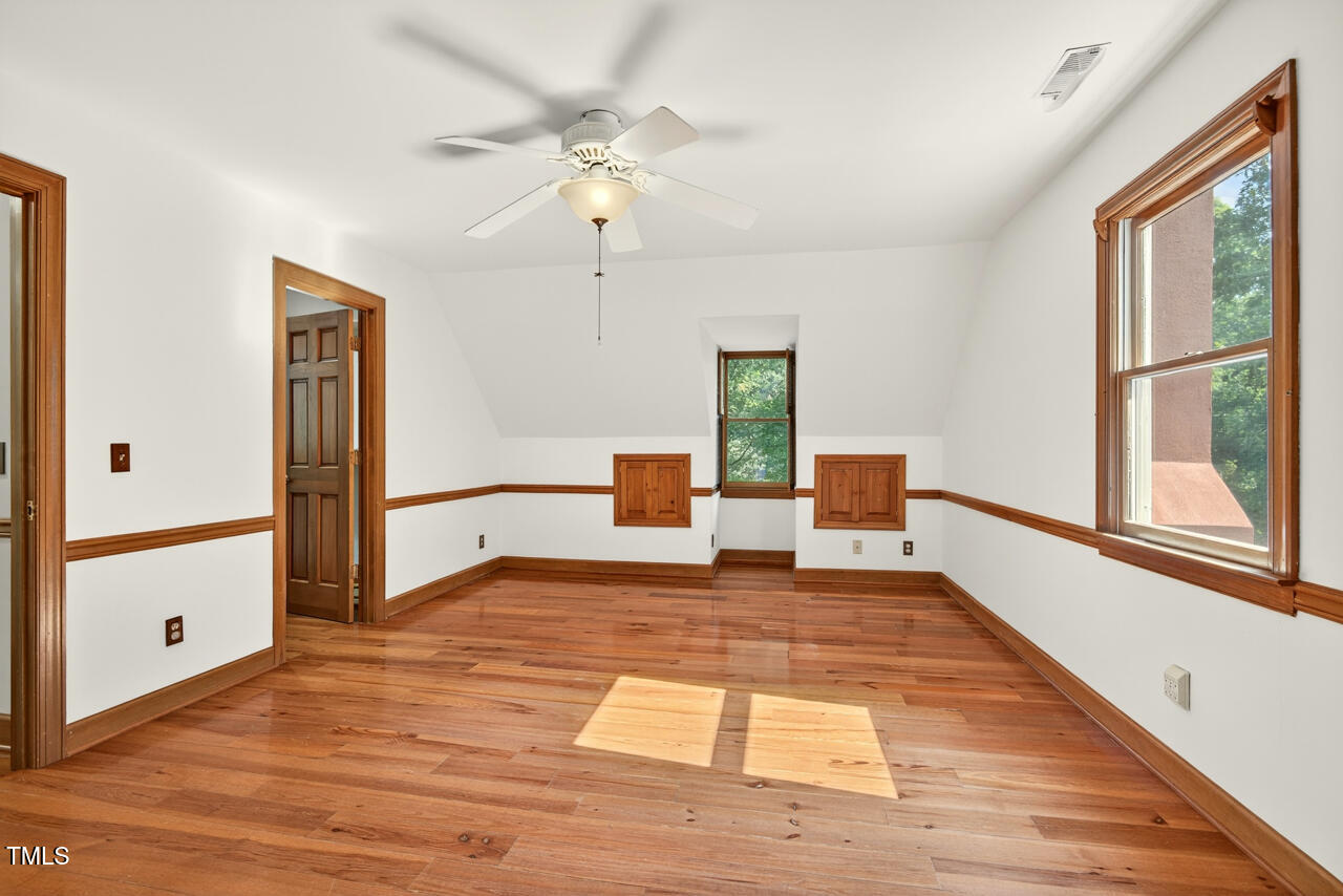 6728 Glen Forrest Drive