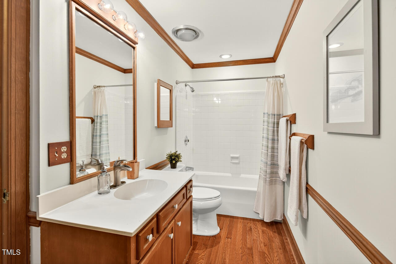 6728 Glen Forrest Drive