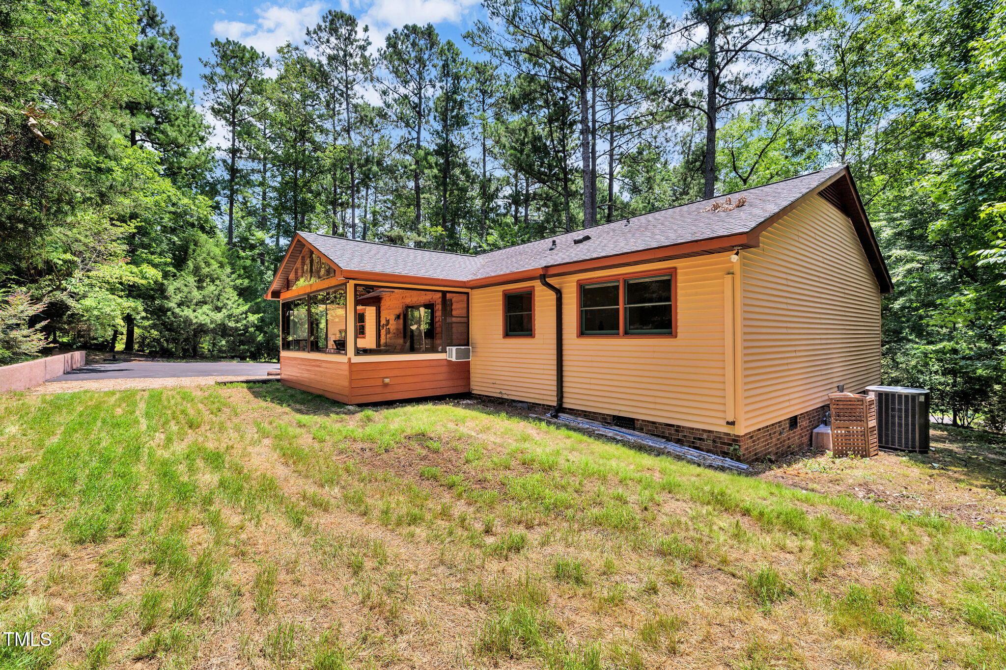 4134 King Charles Road