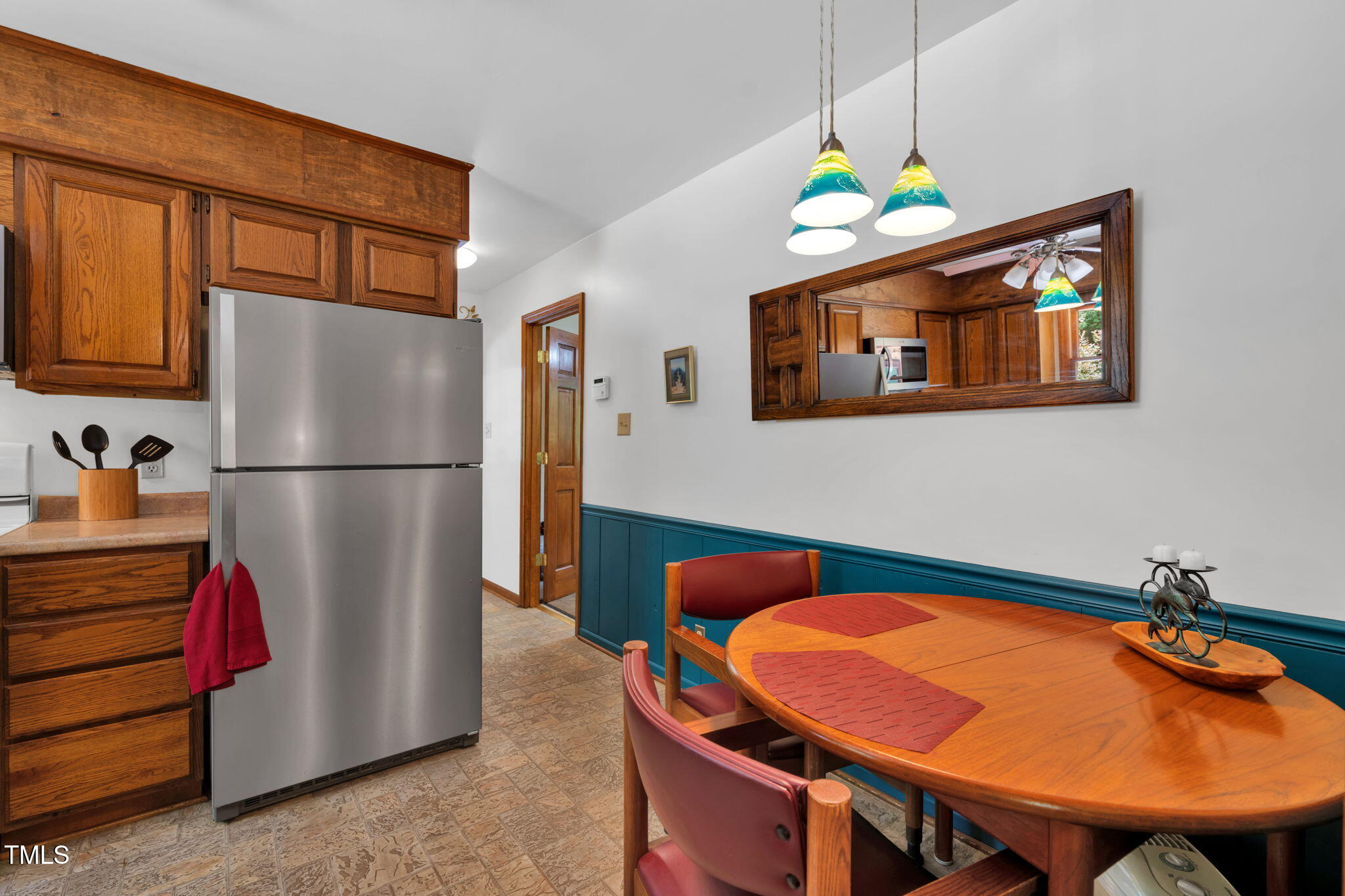 4134 King Charles Road