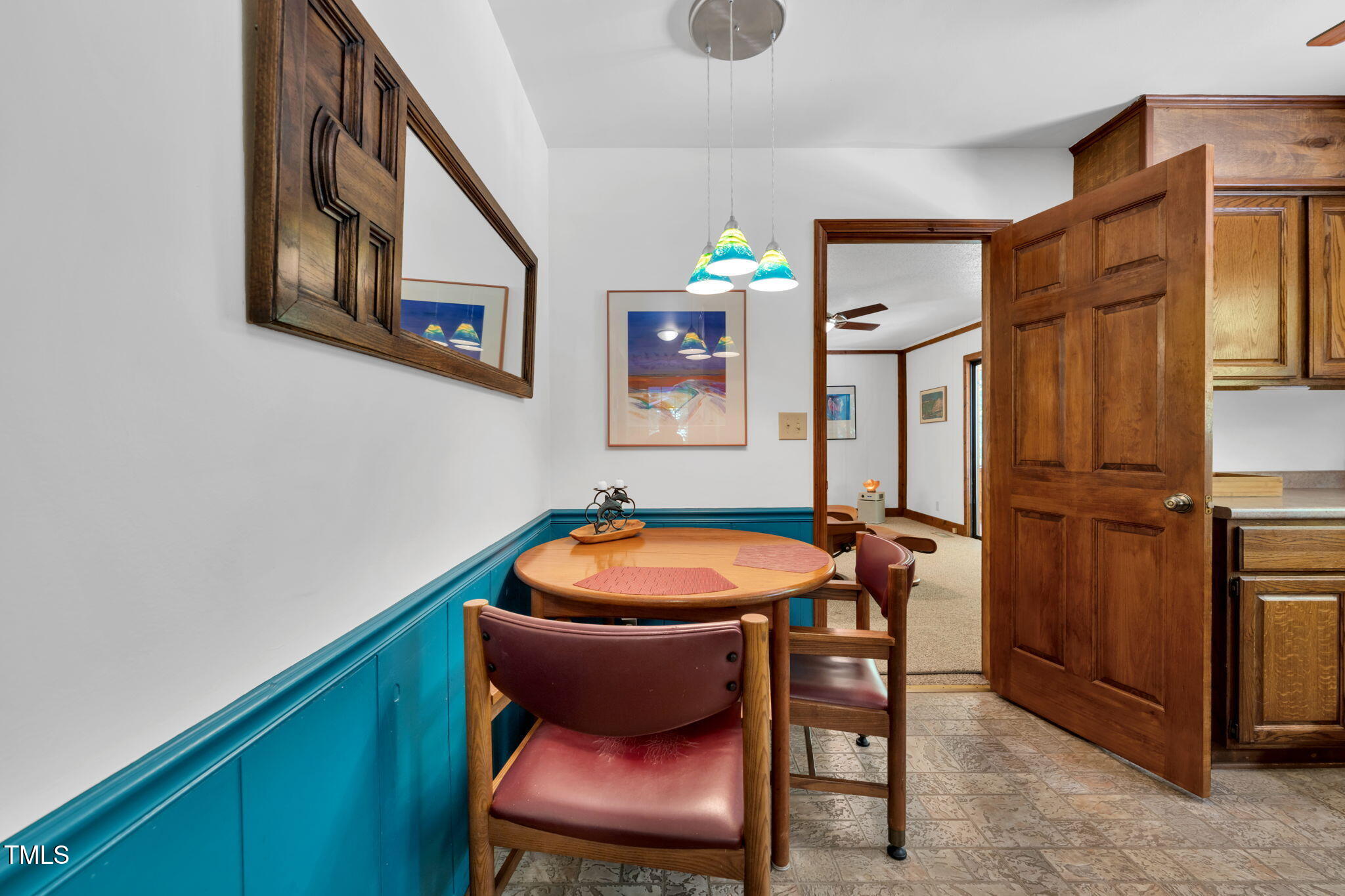 4134 King Charles Road